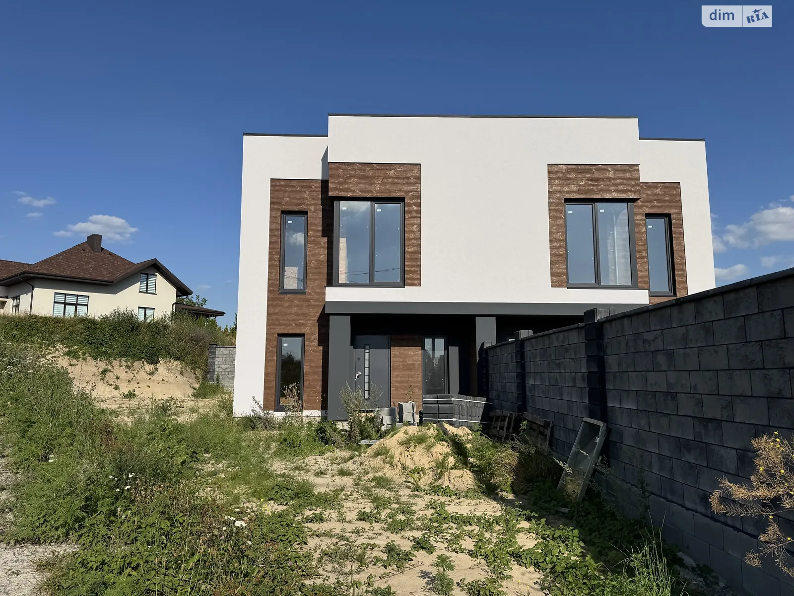 Продается часть дома 140 кв. м с беседкой, цена: 75000 $ - фото 1