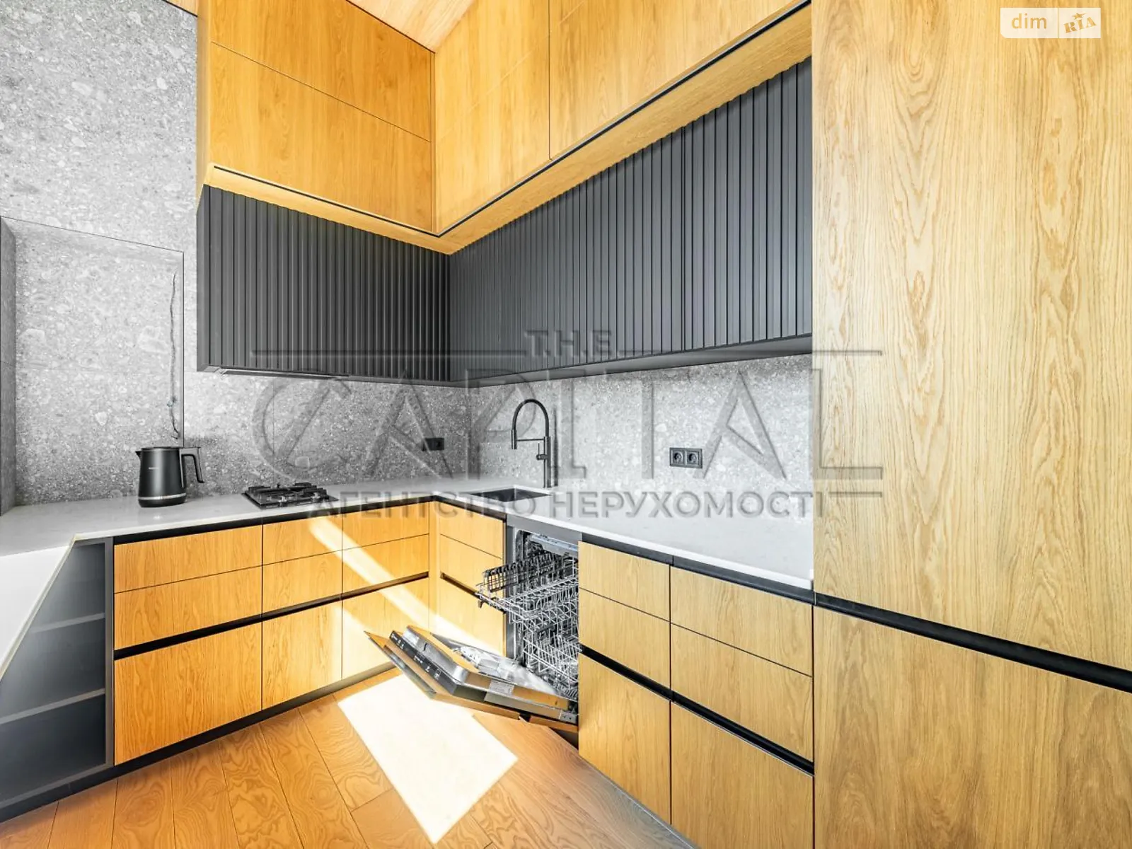 Сдается в аренду 2-комнатная квартира 70 кв. м в Киеве, ул. Малая Житомирская, 16/3 - фото 1