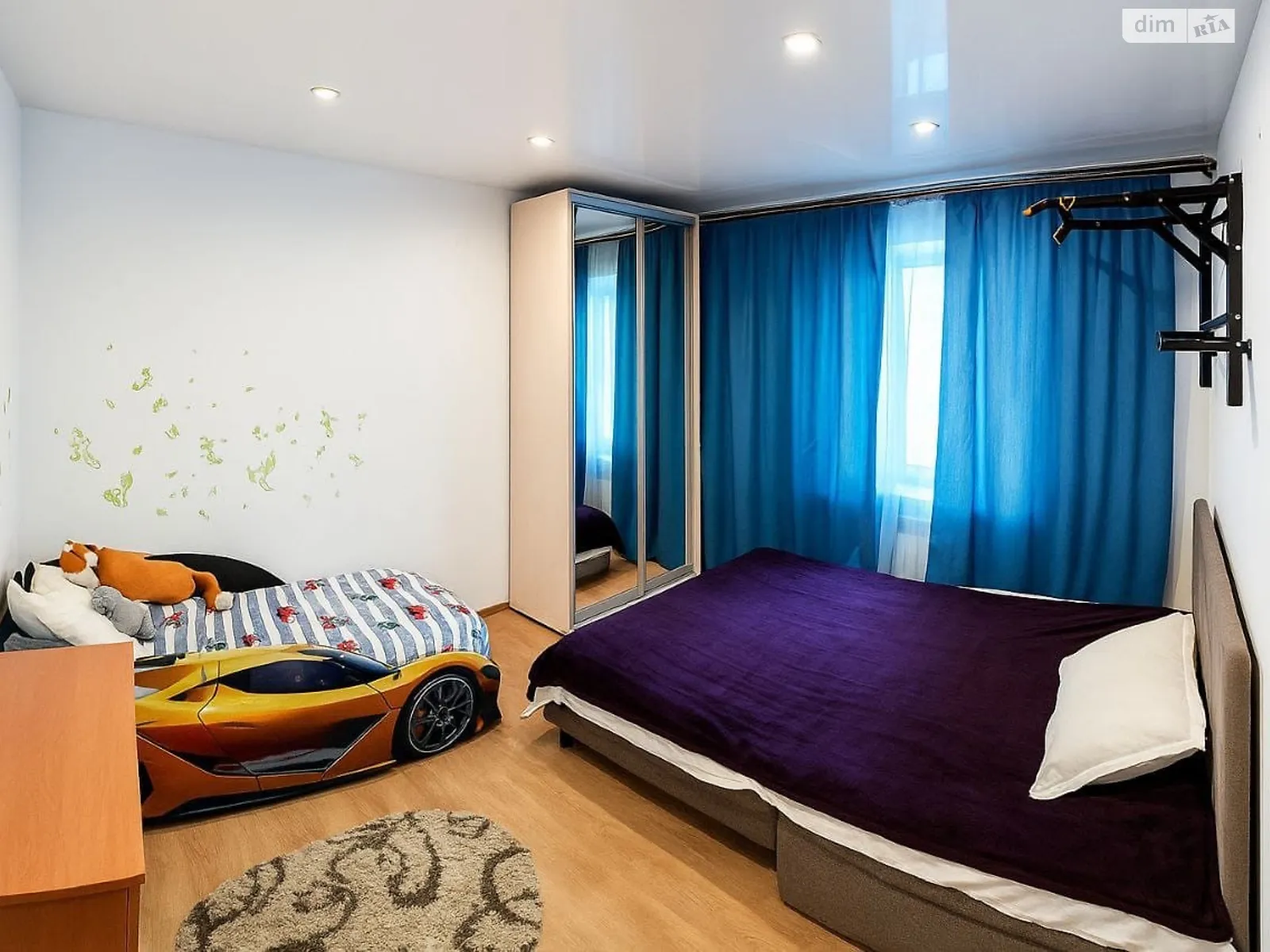 Продается 2-комнатная квартира 39.4 кв. м в Николаеве, ул. Казарского - фото 1