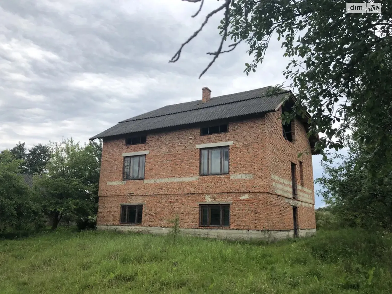 Продается дом на 2 этажа 150 кв. м с беседкой, цена: 28000 $ - фото 1