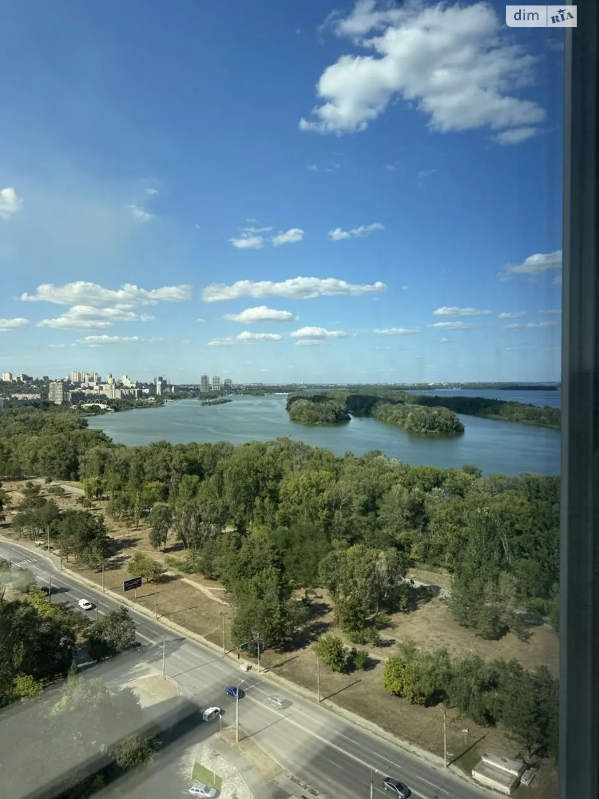 Продается 3-комнатная квартира 73.7 кв. м в Днепре, ул. Набережная Победы, 128 - фото 1