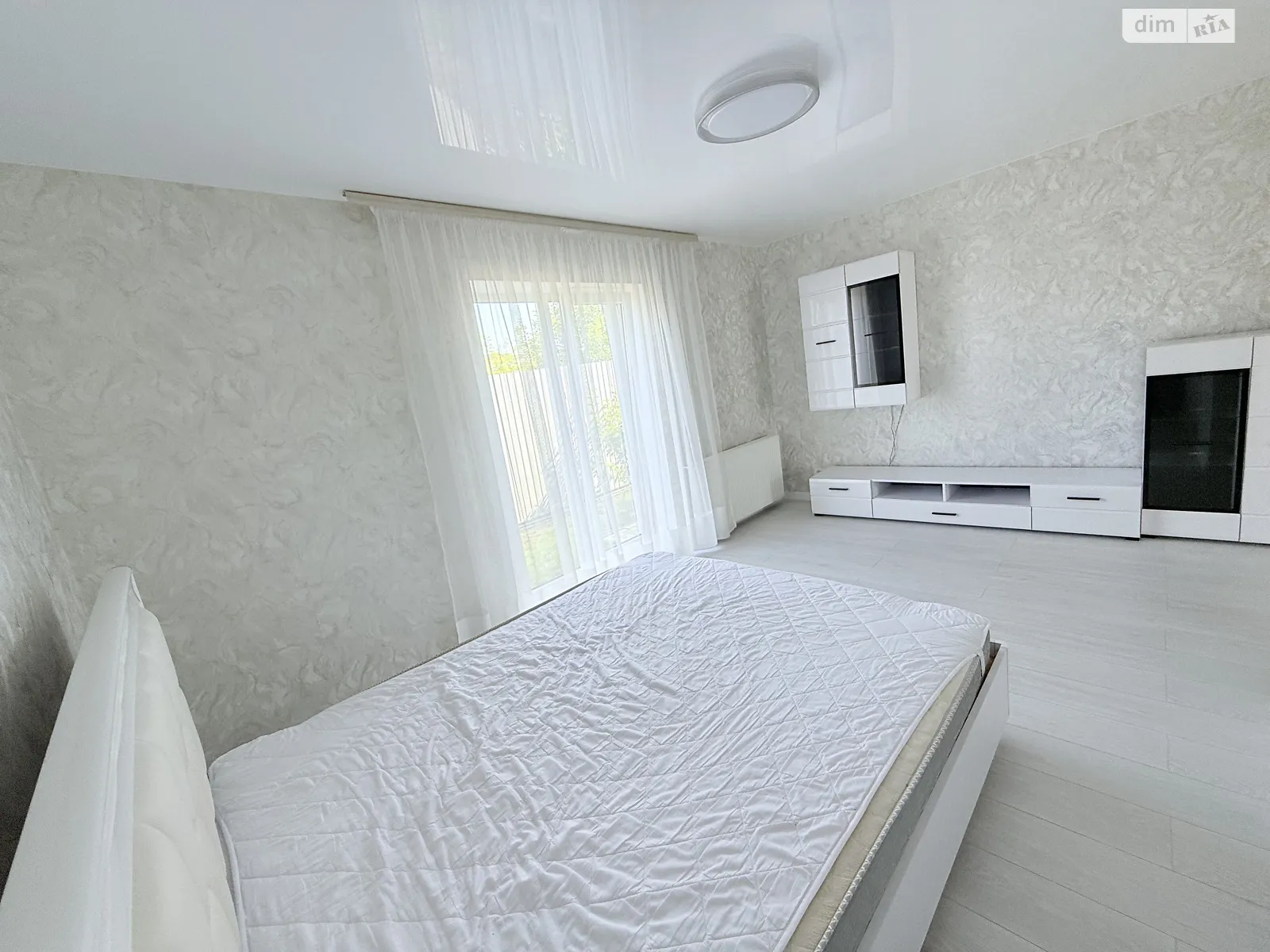 Продается одноэтажный дом 111.5 кв. м с садом, цена: 159000 $ - фото 1