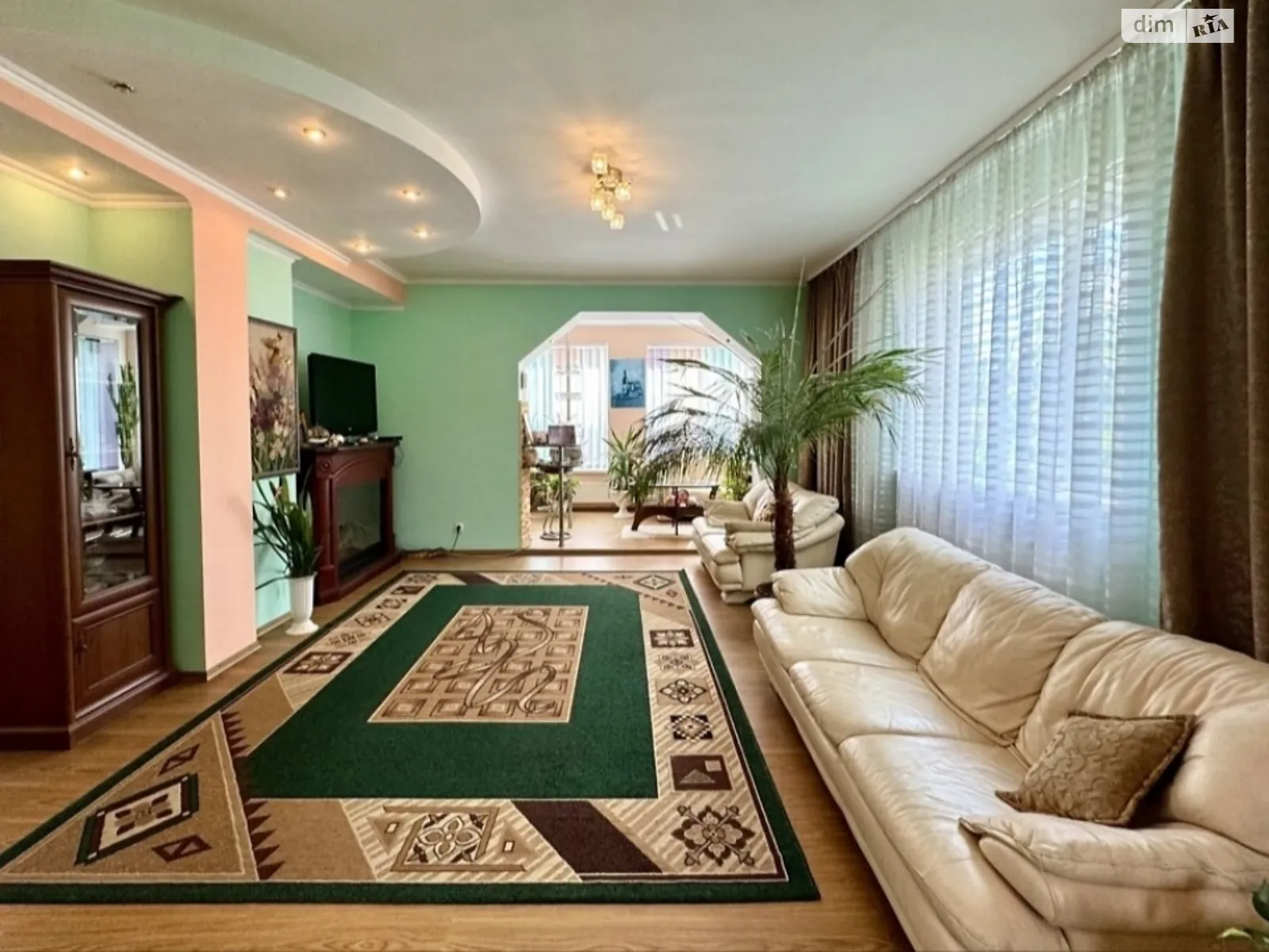 Продается дом на 2 этажа 198.9 кв. м с бассейном, цена: 220000 $ - фото 1