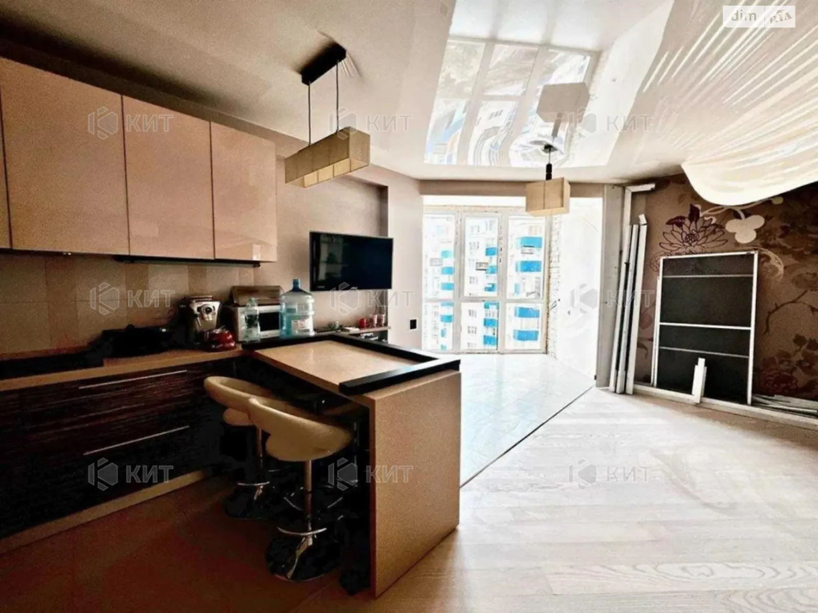 Продается 3-комнатная квартира 144 кв. м в Харькове, ул. Яны Червоной(Родниковая), 11А - фото 1