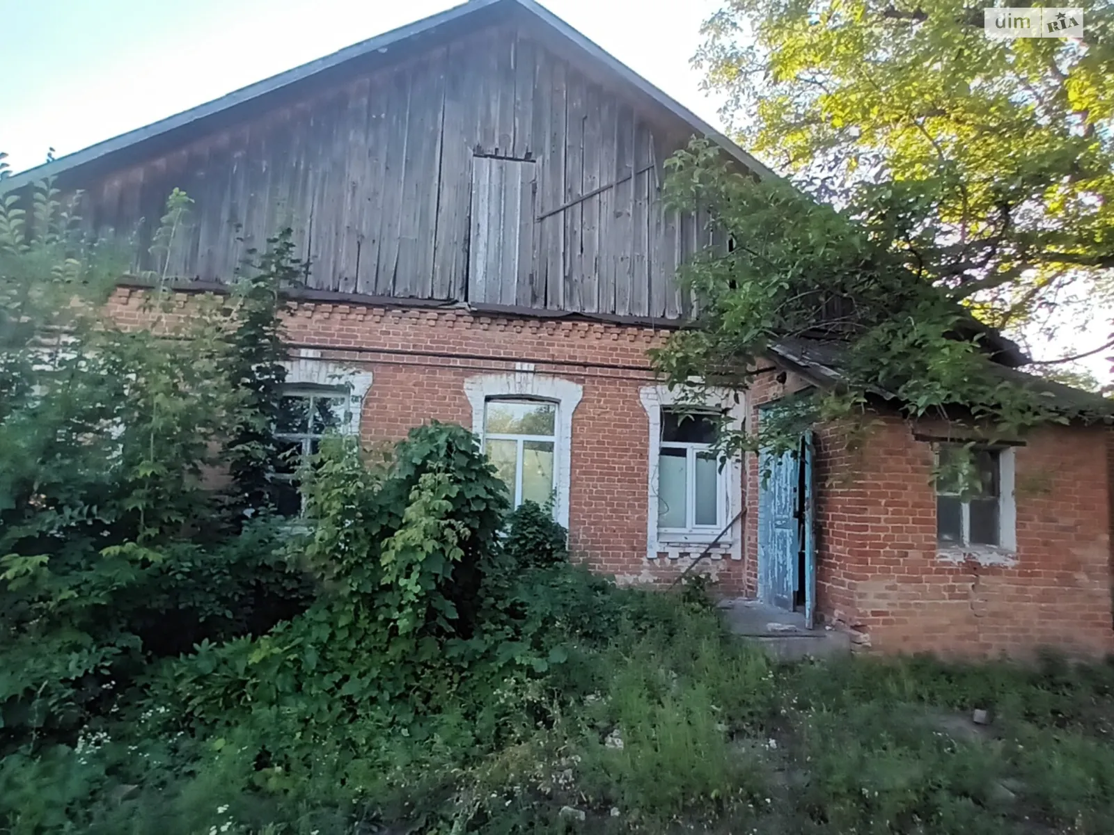 Продается часть дома 113.2 кв. м с беседкой, цена: 4000 $ - фото 1