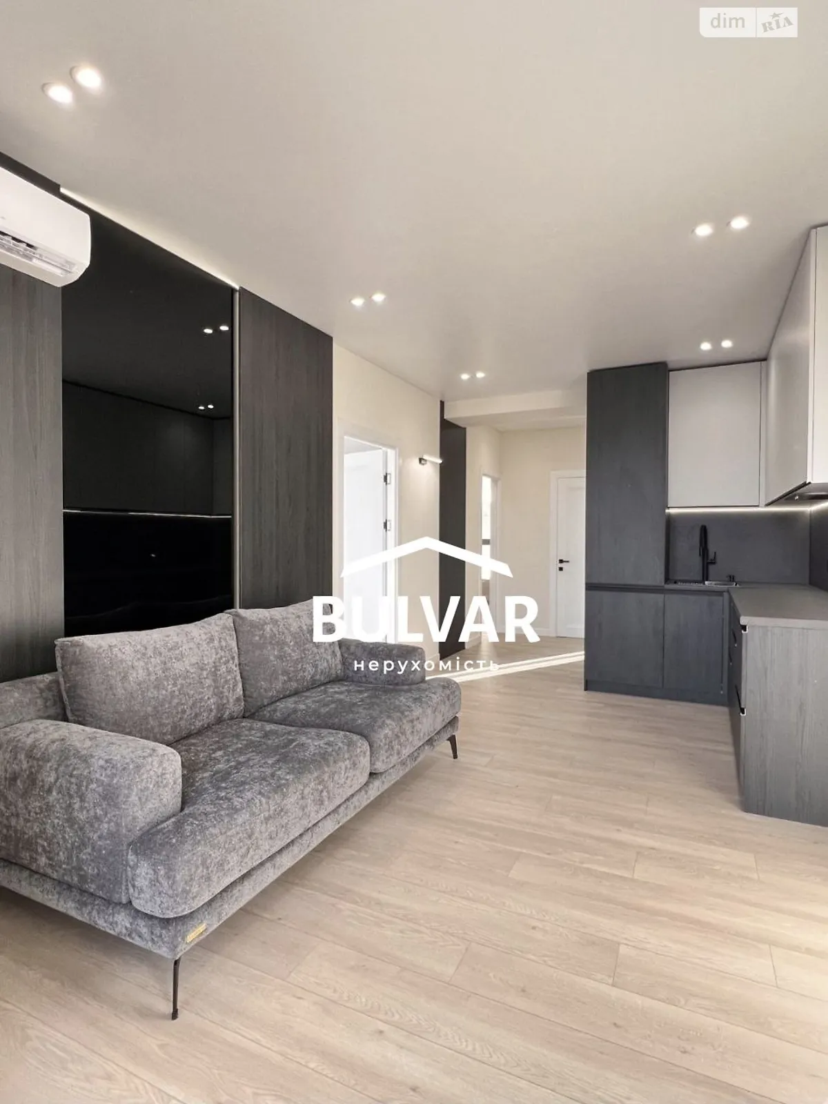 Продается 2-комнатная квартира 69 кв. м в Харькове, ул. Клочковская, 93 - фото 1