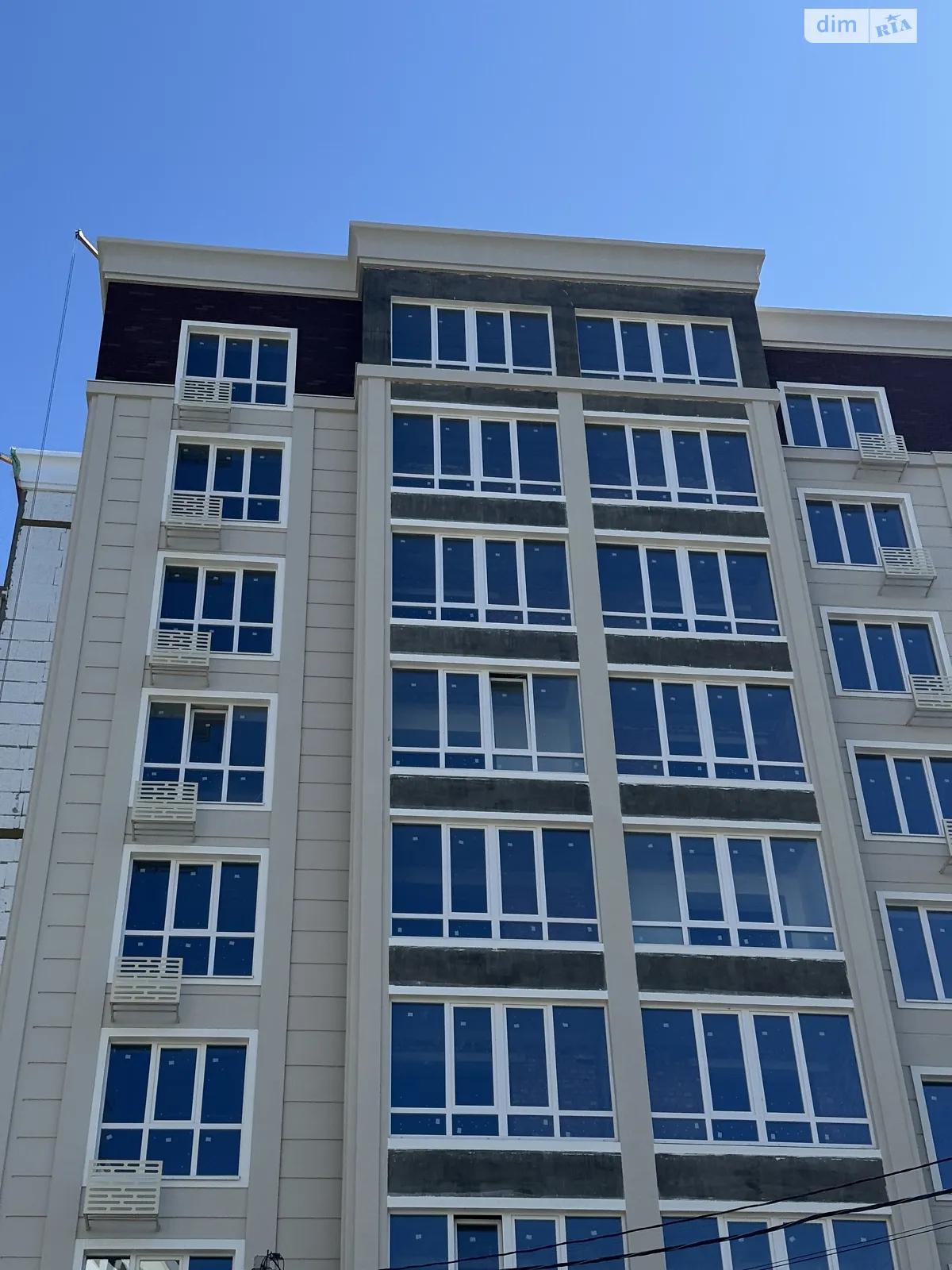 Продается 1-комнатная квартира 44 кв. м в Буче, ул. Степана Рудницкого - фото 1