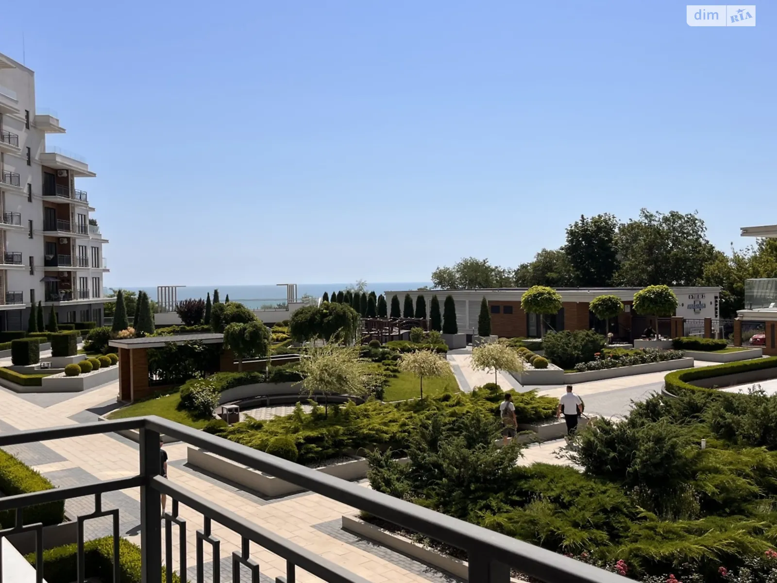 Продається 2-кімнатна квартира 91.5 кв. м у Одесі, пров. Маячний, 7 - фото 1