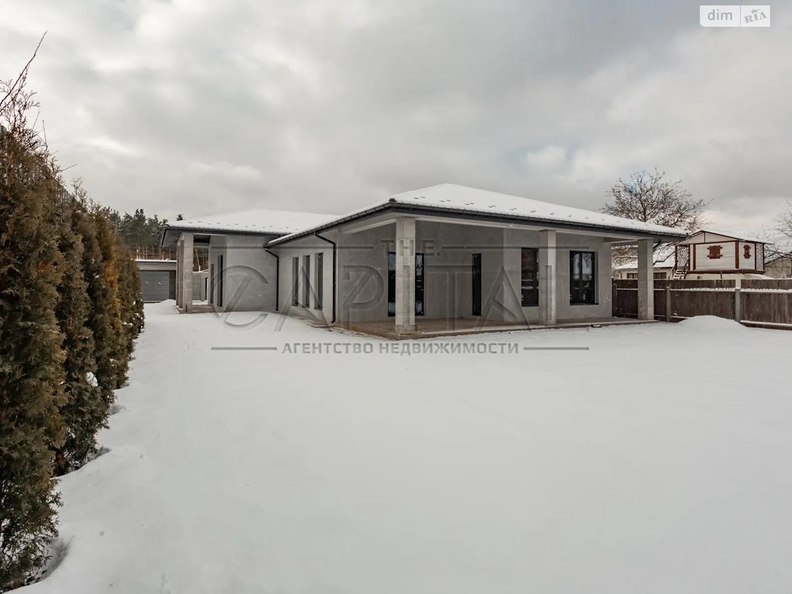 Продается одноэтажный дом 315 кв. м с гаражом, цена: 385000 $ - фото 1