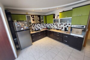 Продаж квартири, Миколаїв, р‑н. Заводський, Садова (Центр) вулиця, буд. 34