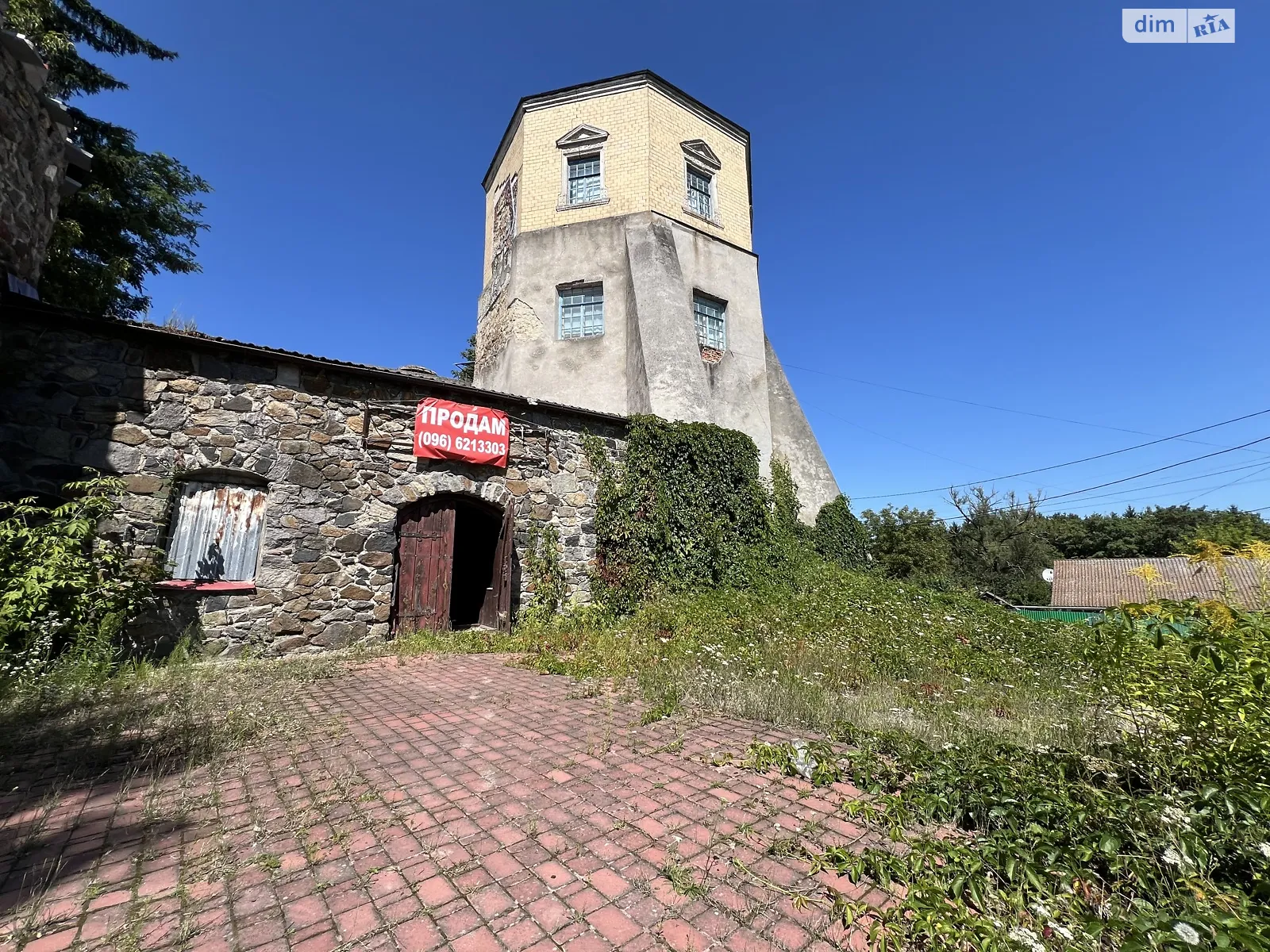 Продается объект сферы услуг 551 кв. м в 2-этажном здании, цена: 330000 $ - фото 1