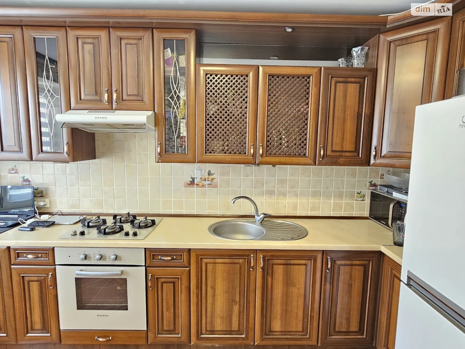 ул. Коновальца Евгения Выставка Хмельницкий - фото 1