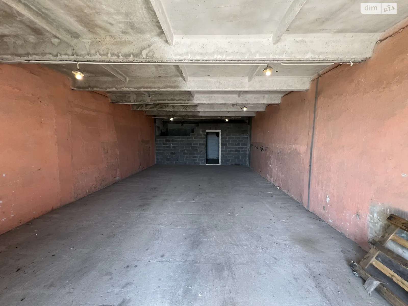 Сдается в аренду помещения свободного назначения 130 кв. м в 1-этажном здании, цена: 13000 грн - фото 1