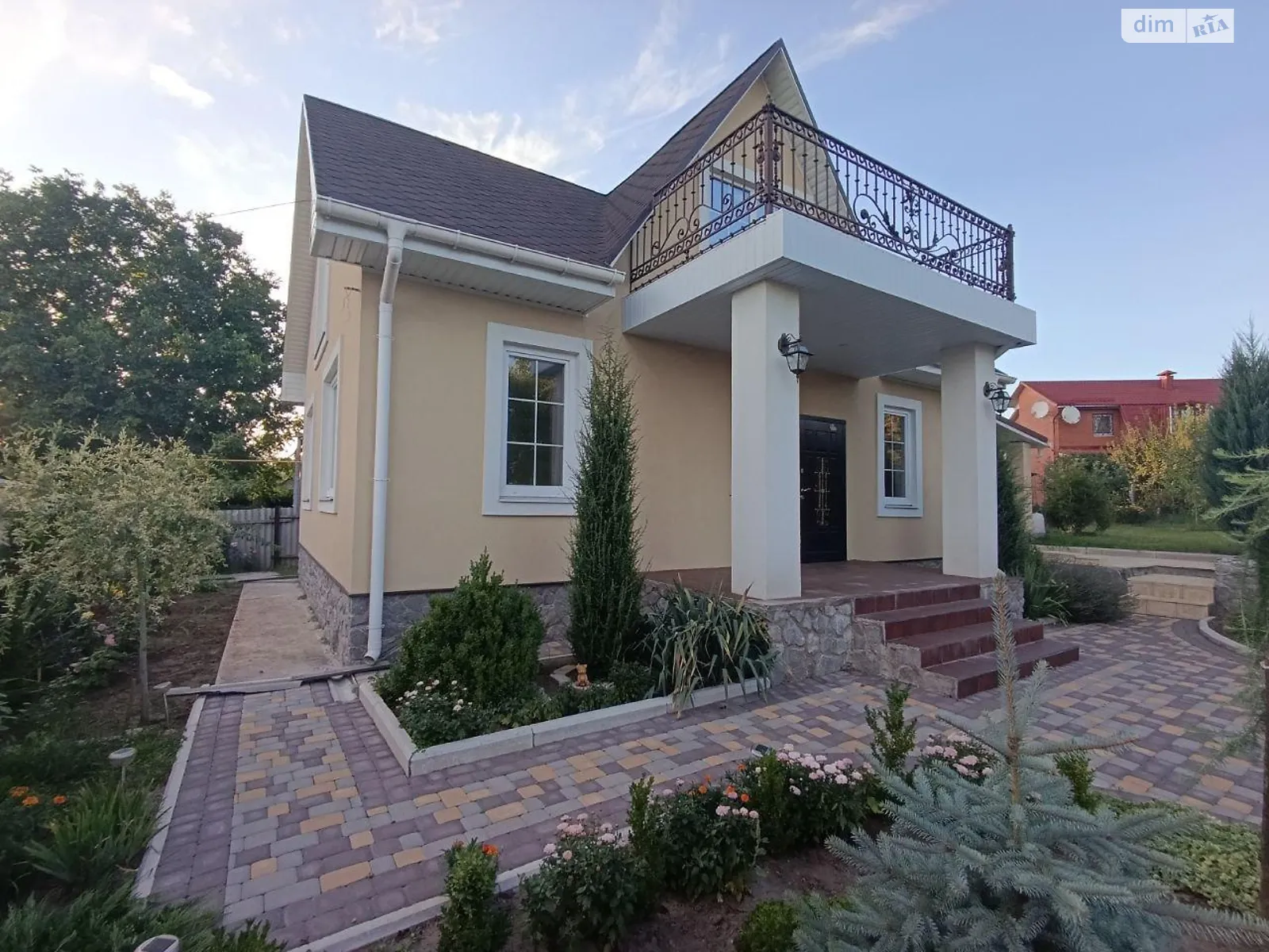Продается дом на 2 этажа 110 кв. м с террасой, цена: 100000 $ - фото 1
