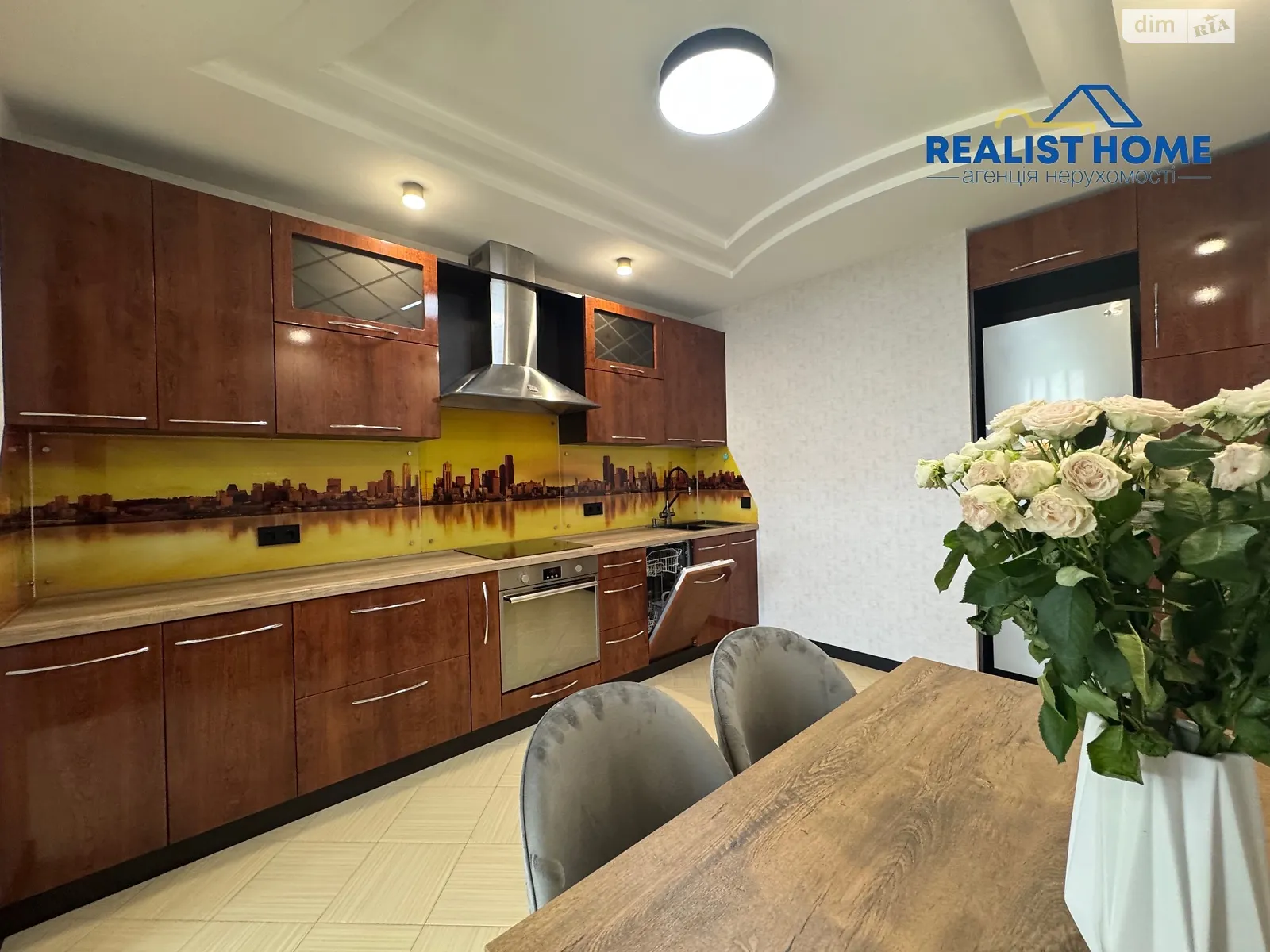 Продается 1-комнатная квартира 50.8 кв. м в Киеве, ул. Вышгородская, 45 - фото 1