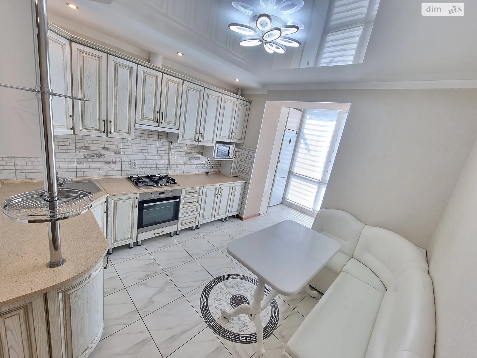 Сдается в аренду 2-комнатная квартира 68 кв. м в Виннице, ул. Шимка Максима - фото 1