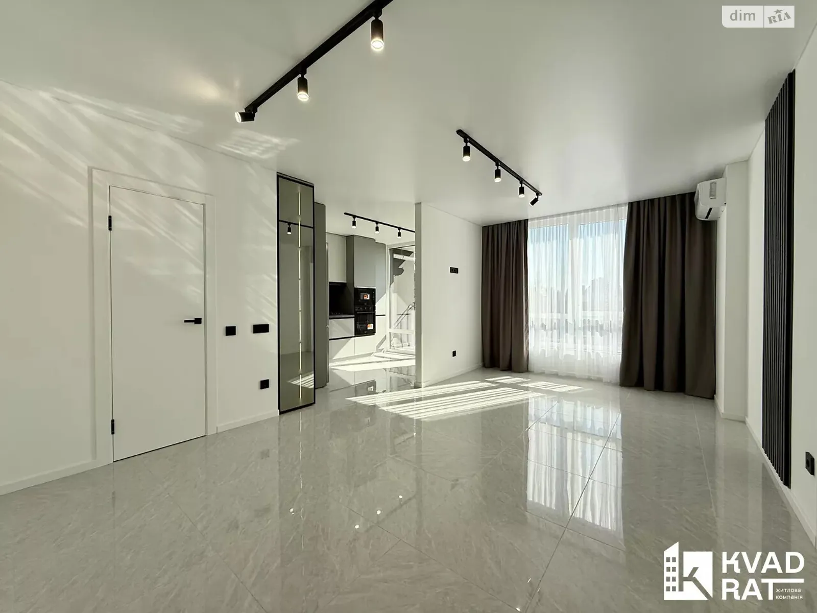 Продається 1-кімнатна квартира 53 кв. м у Івано-Франківську, вул. Юліана Пелеша(Крайківського) - фото 1