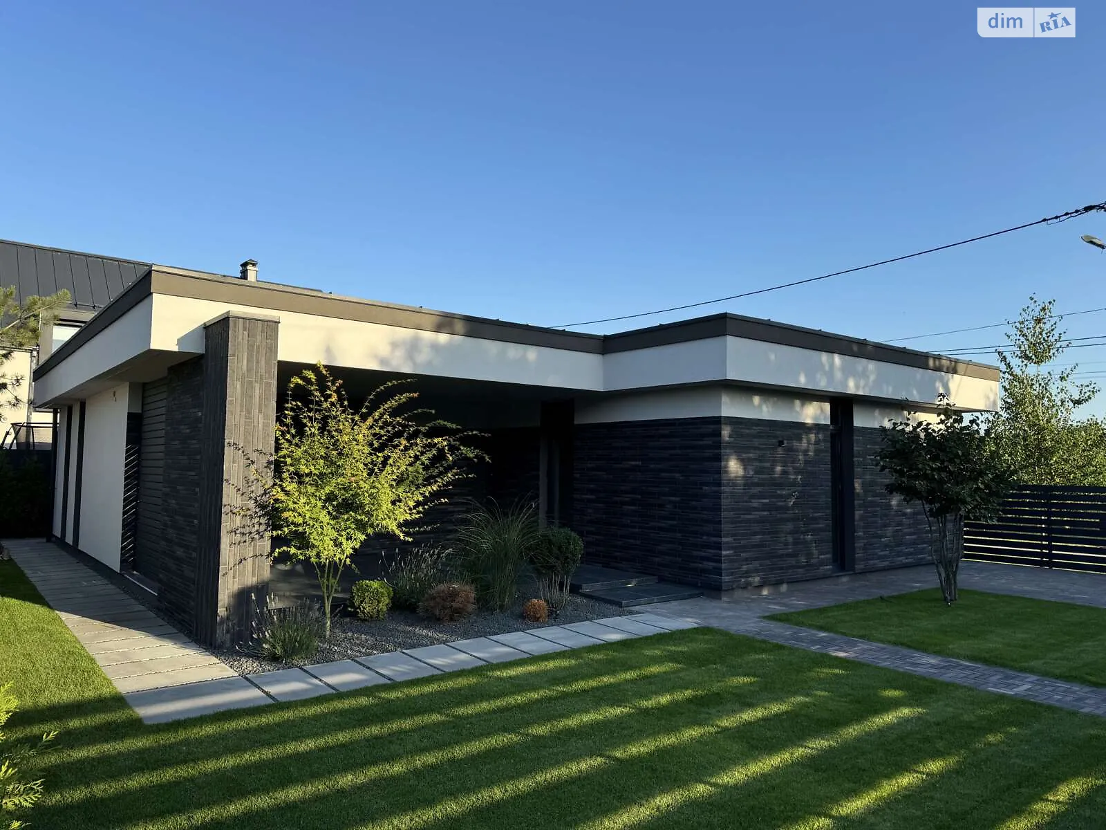 Продается одноэтажный дом 125 кв. м с садом, цена: 193000 $ - фото 1