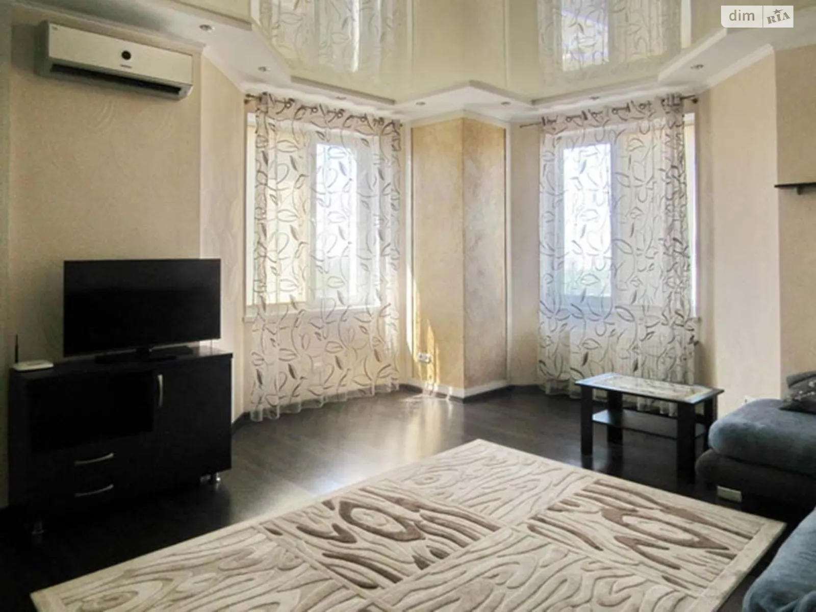 Продается 2-комнатная квартира 86.3 кв. м в Одессе, ул. Среднефонтанская, 19А - фото 1