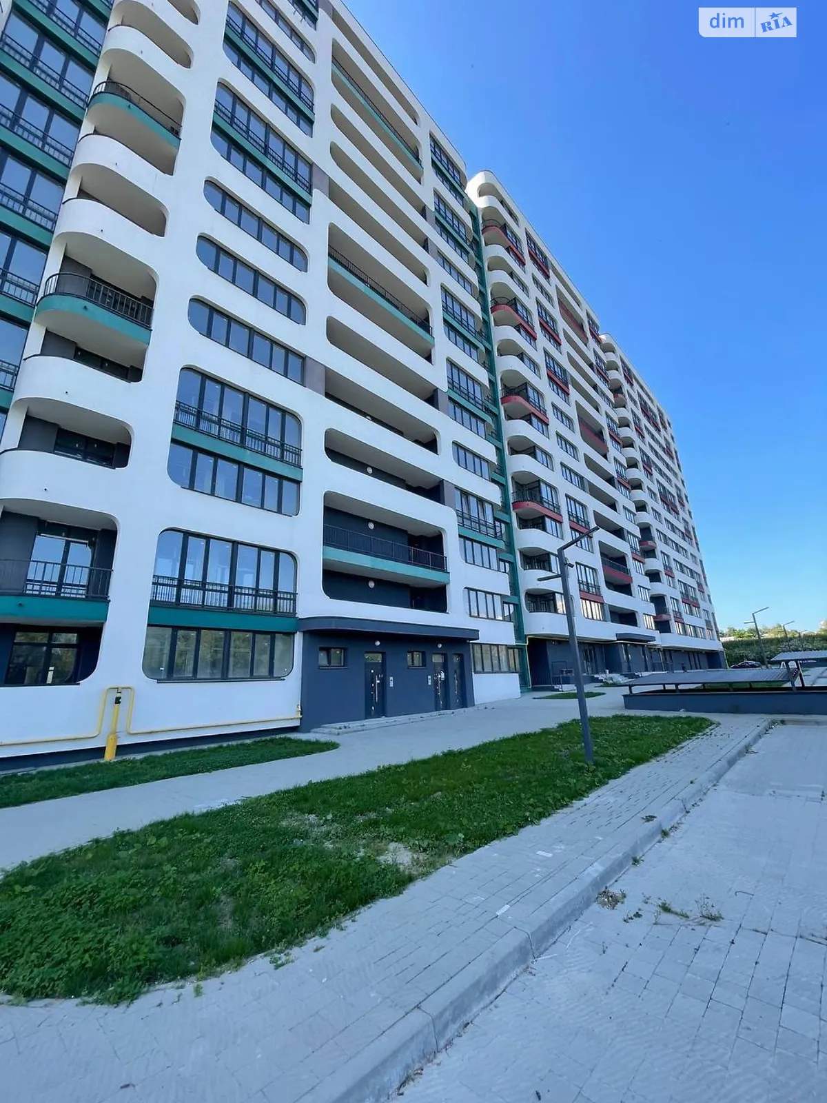 Продается 3-комнатная квартира 88 кв. м в Сокольниках, ул. Трускавецкая - фото 1