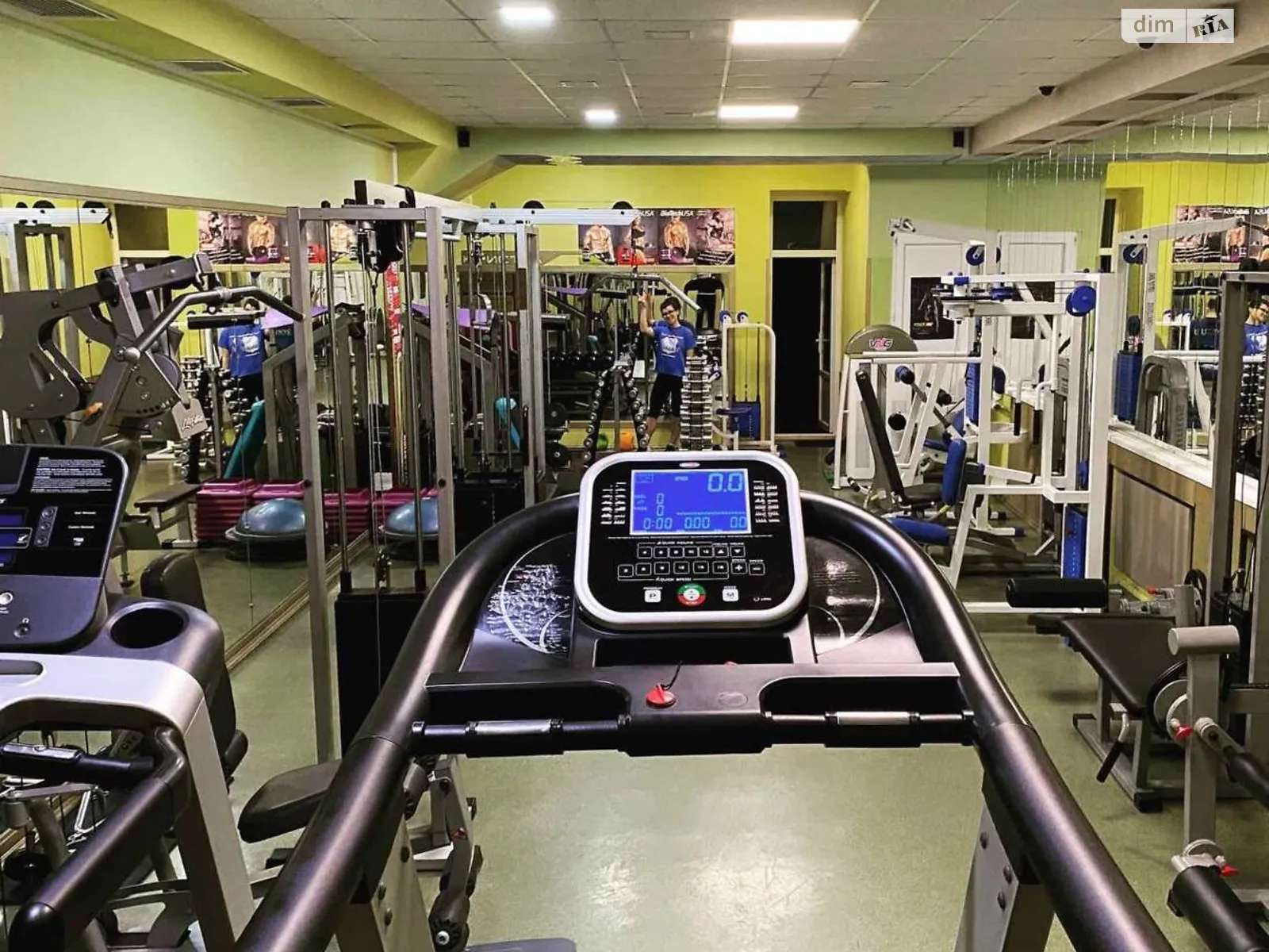 Здається в оренду приміщення вільного призначення 334 кв. м в 9-поверховій будівлі, цена: 800 $ - фото 1