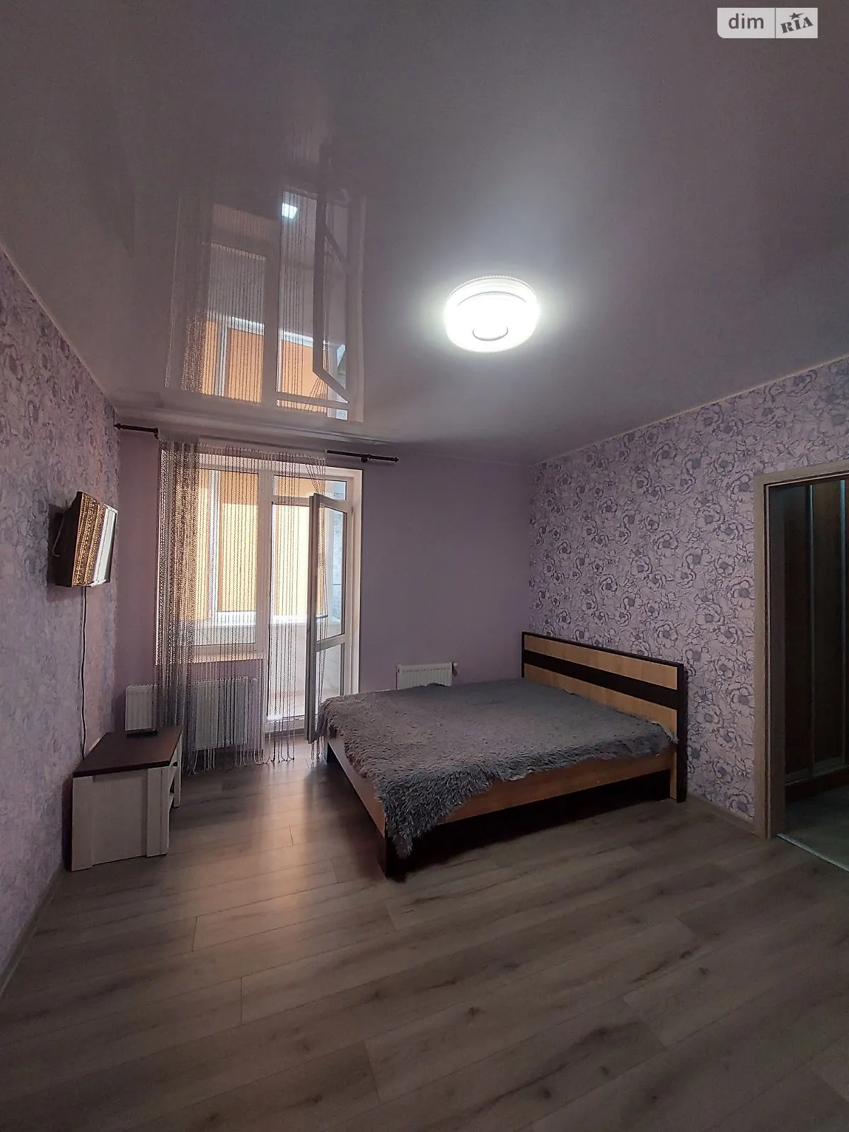 1-комнатная квартира 45 кв. м в Луцке, ул. Зацепы, 20 - фото 1