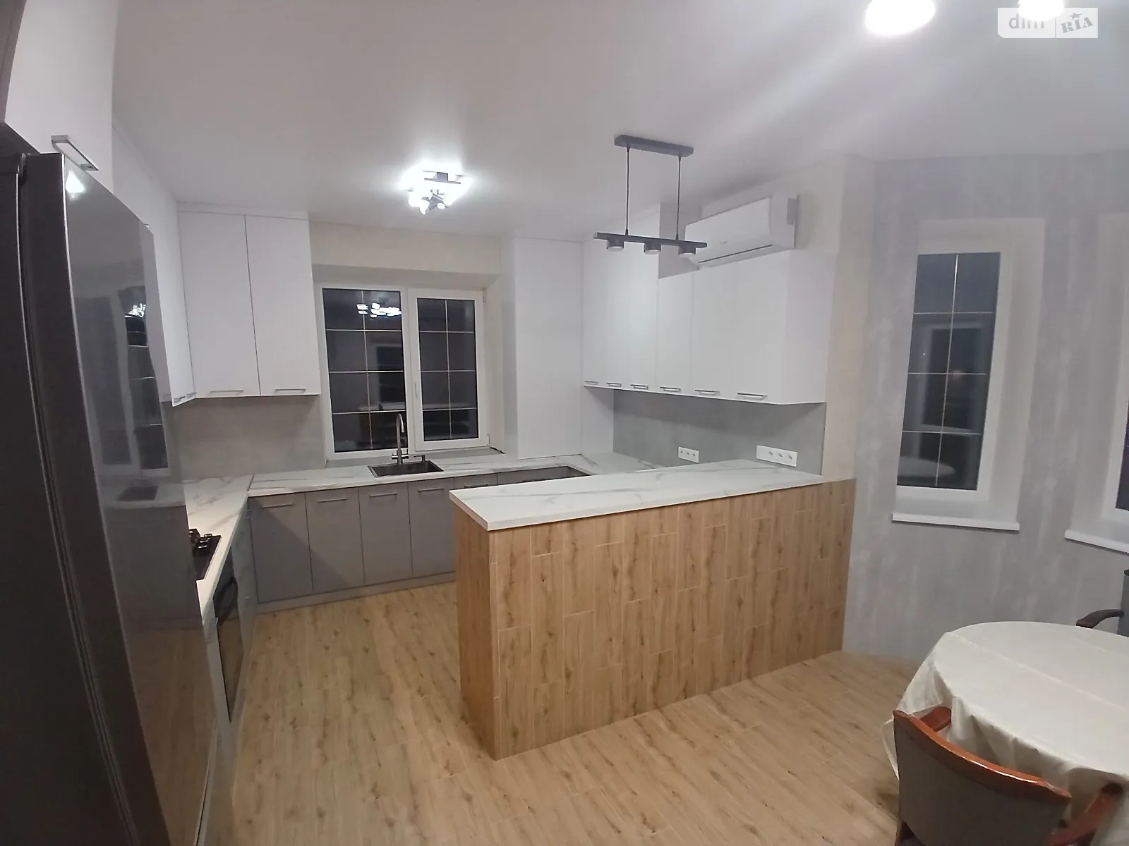 Продается дом на 2 этажа 169 кв. м с мансардой, цена: 185000 $ - фото 1