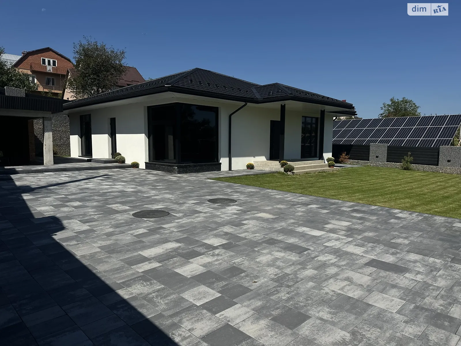 Продается одноэтажный дом 113 кв. м с бассейном, цена: 136000 $ - фото 1