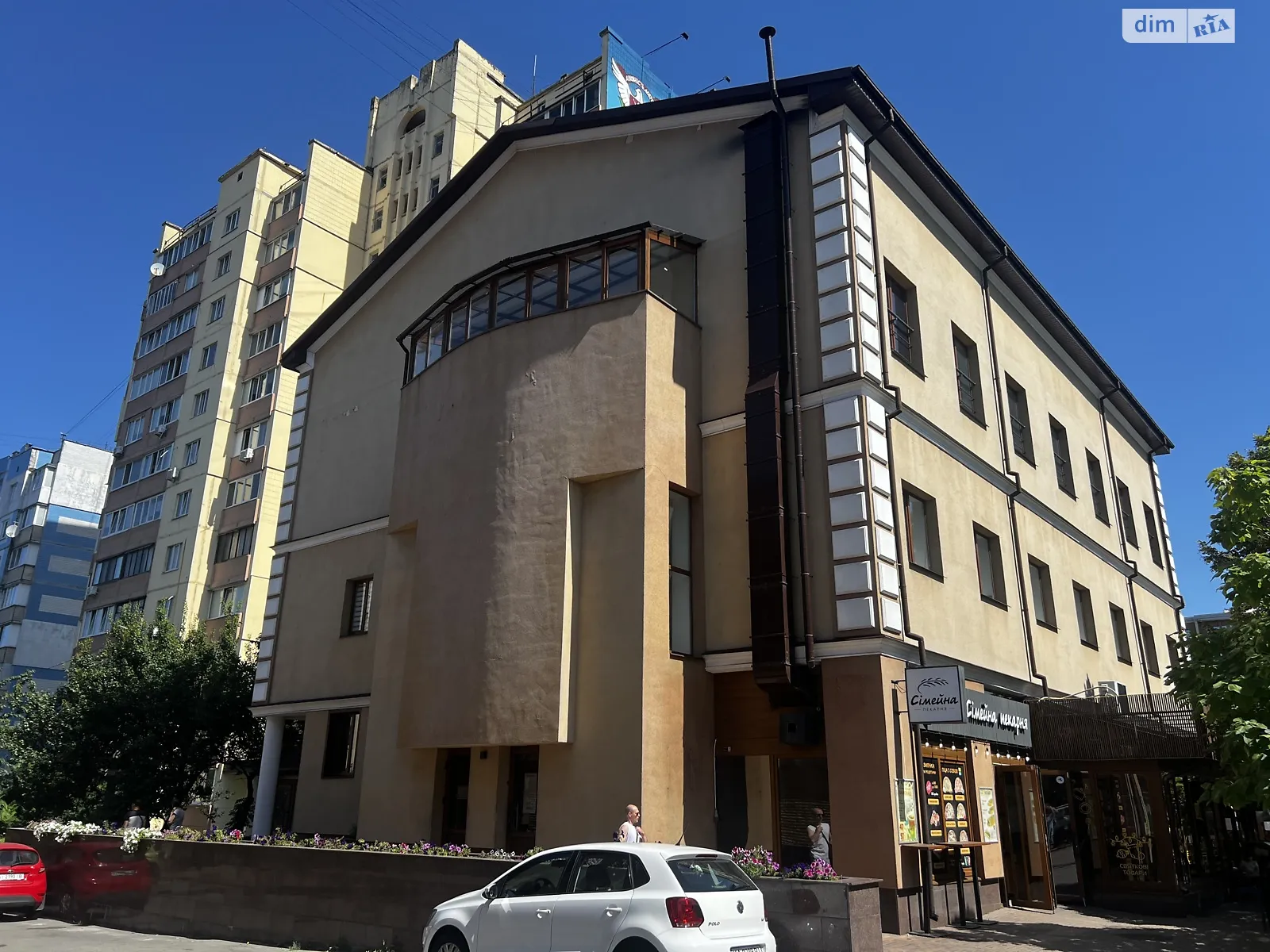 Сдается в аренду помещения свободного назначения 280 кв. м в 3-этажном здании, цена: 56000 грн - фото 1