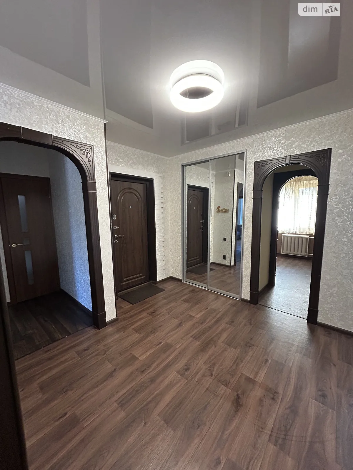 Продається 4-кімнатна квартира 77.1 кв. м у Кривому Розі, вул. Спаська, 9 - фото 1