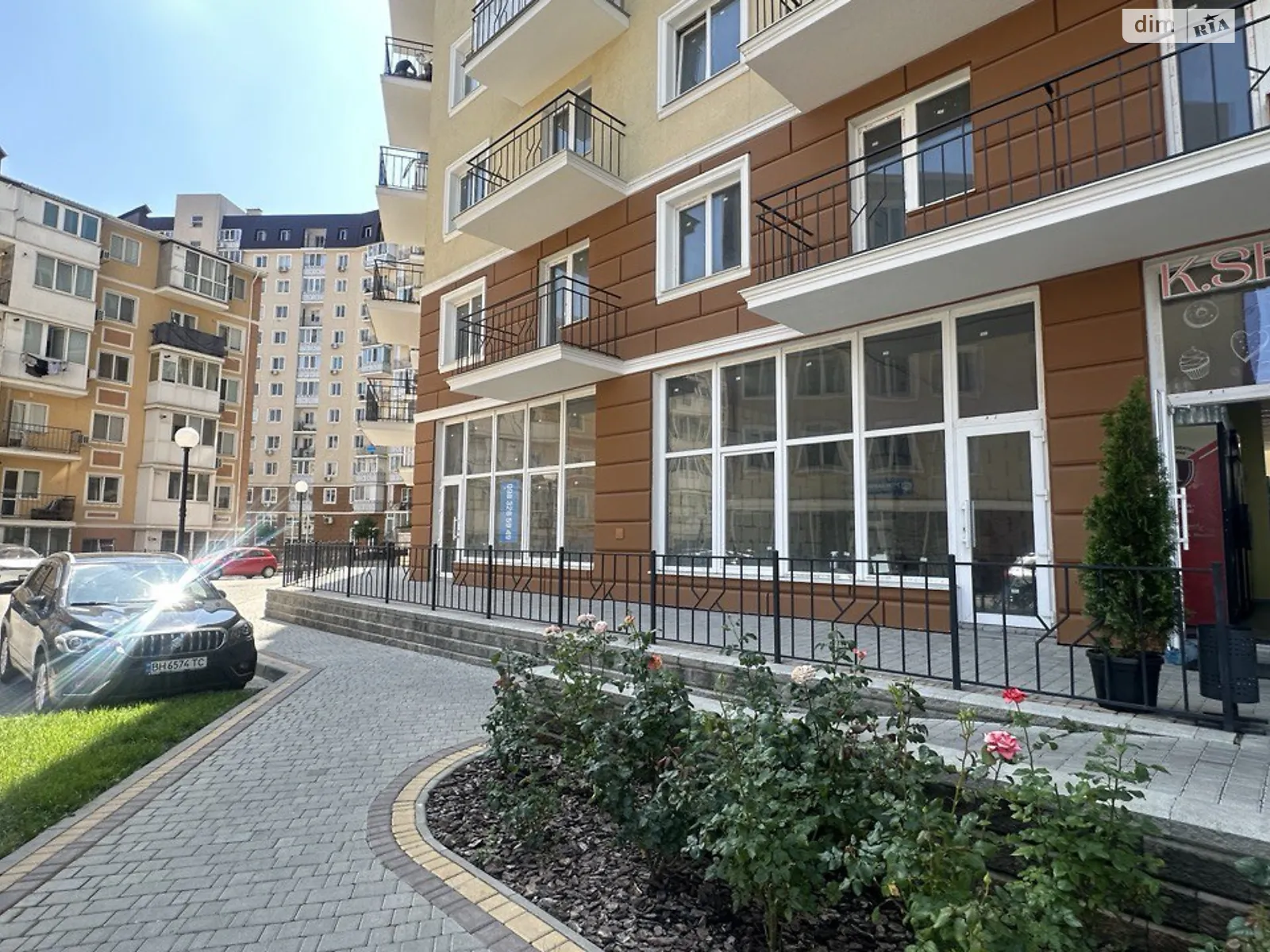 Здається в оренду приміщення вільного призначення 40.6 кв. м в 12-поверховій будівлі, цена: 16000 грн - фото 1