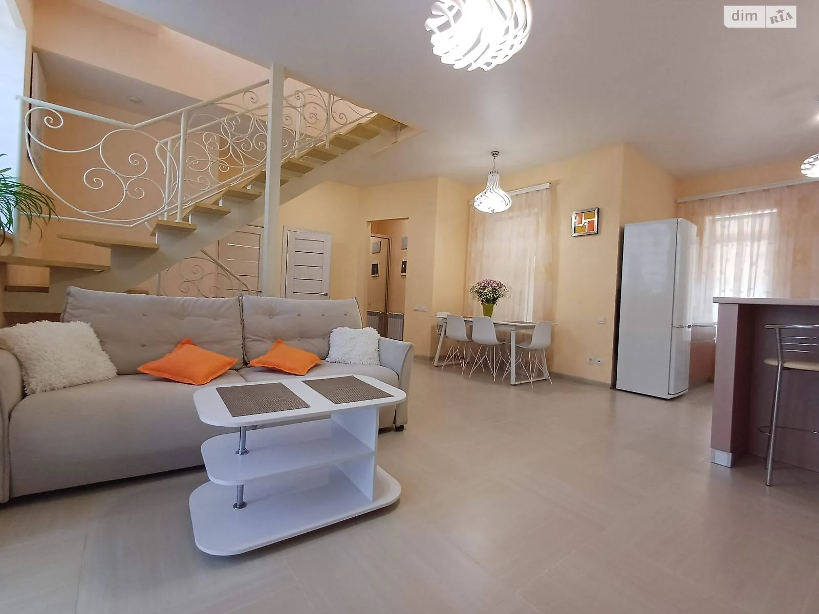 Сдается в аренду дом на 2 этажа 119.5 кв. м с беседкой, цена: 35500 грн - фото 1