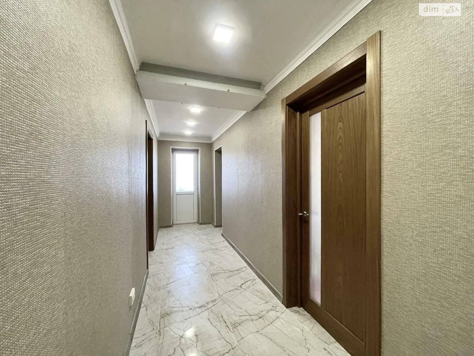 Продається 2-кімнатна квартира 72 кв. м у Києві, вул. Олександра Бринжали(Тешебаєва), 1 - фото 1