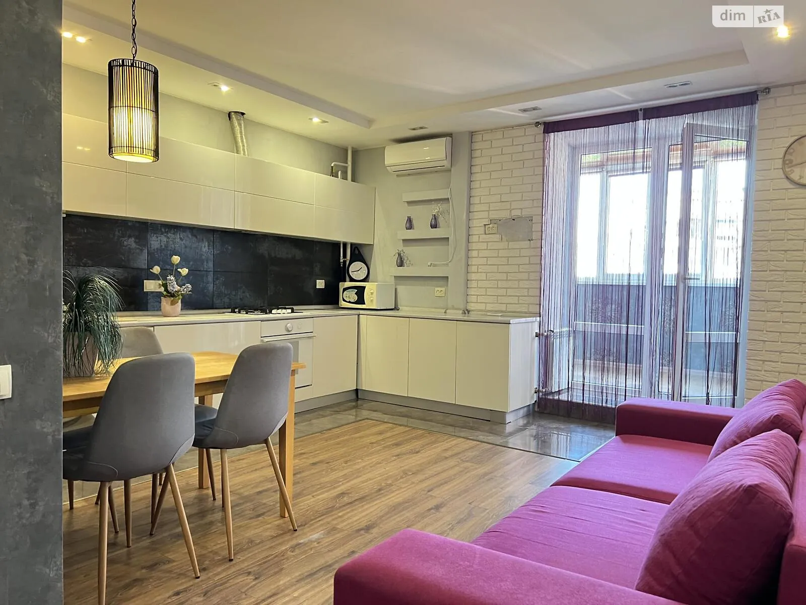 Продается 3-комнатная квартира 60 кв. м в Харькове, ул. Соборности Украины(Дружбы Народов), 228А - фото 1