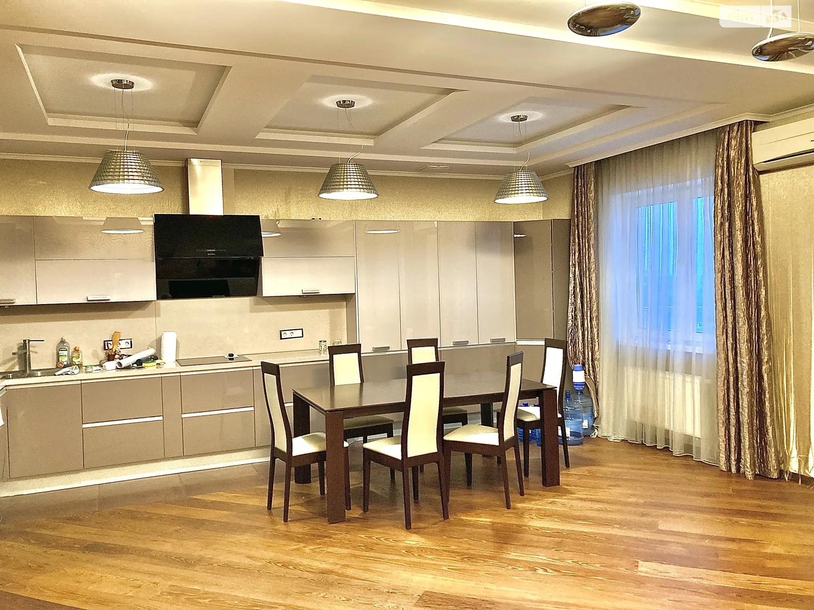 Сдается в аренду 2-комнатная квартира 115.9 кв. м в Киеве, ул. Белорусская, 3 - фото 1