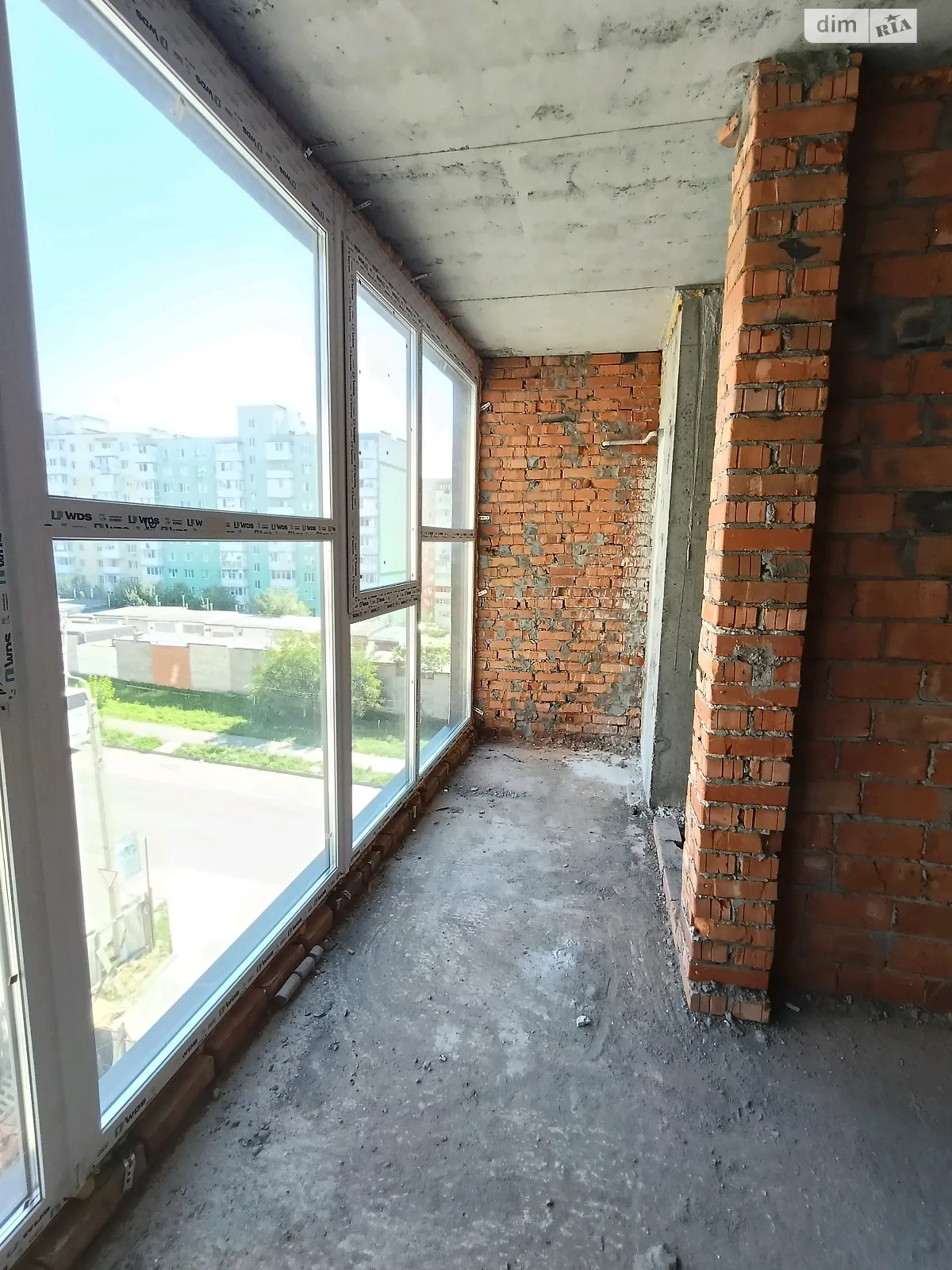 Продается 1-комнатная квартира 57 кв. м в Хмельницком, пер. Панаса Мирного - фото 1