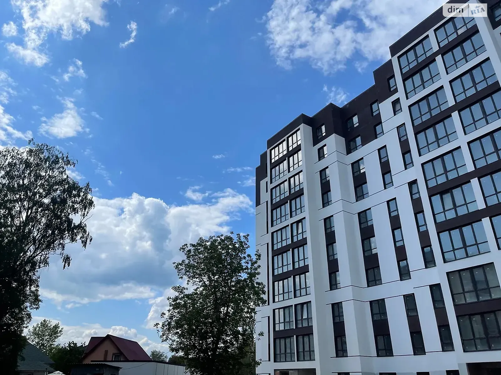 Продается 2-комнатная квартира 56.52 кв. м в Ивано-Франковске, ул. Ленкавского - фото 1