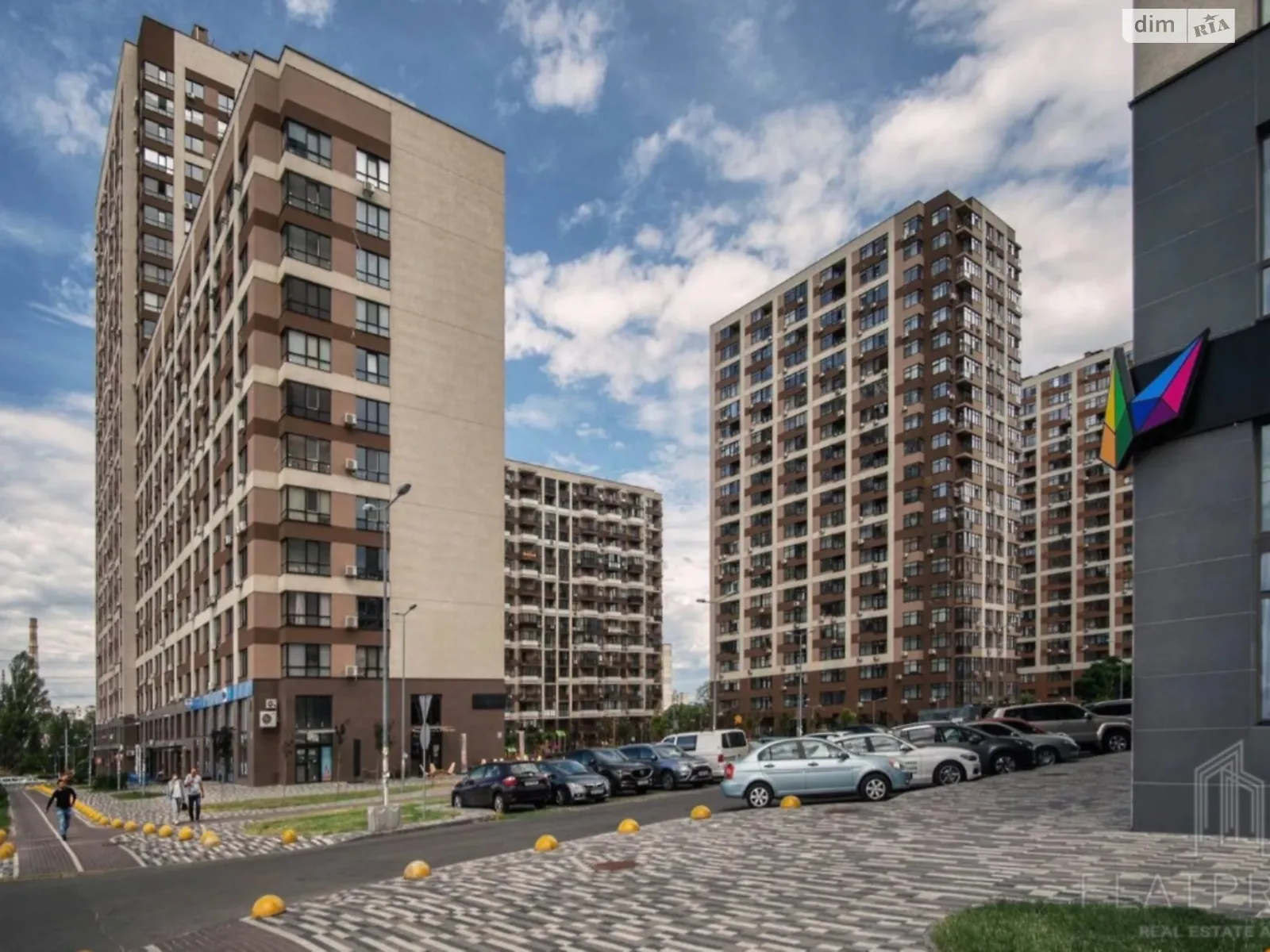 Продается 2-комнатная квартира 67.1 кв. м в Киеве, ул. Александра Олеся, 6А - фото 1