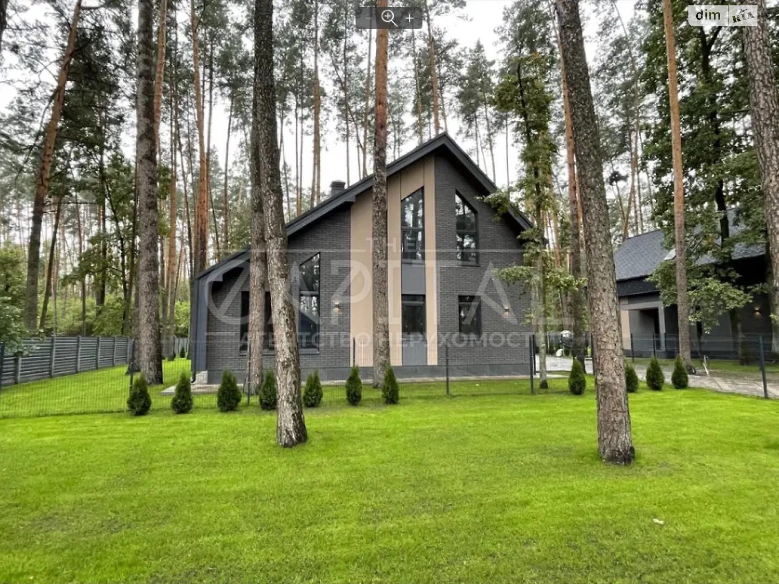 Продается дом на 2 этажа 160 кв. м с беседкой, цена: 235000 $ - фото 1
