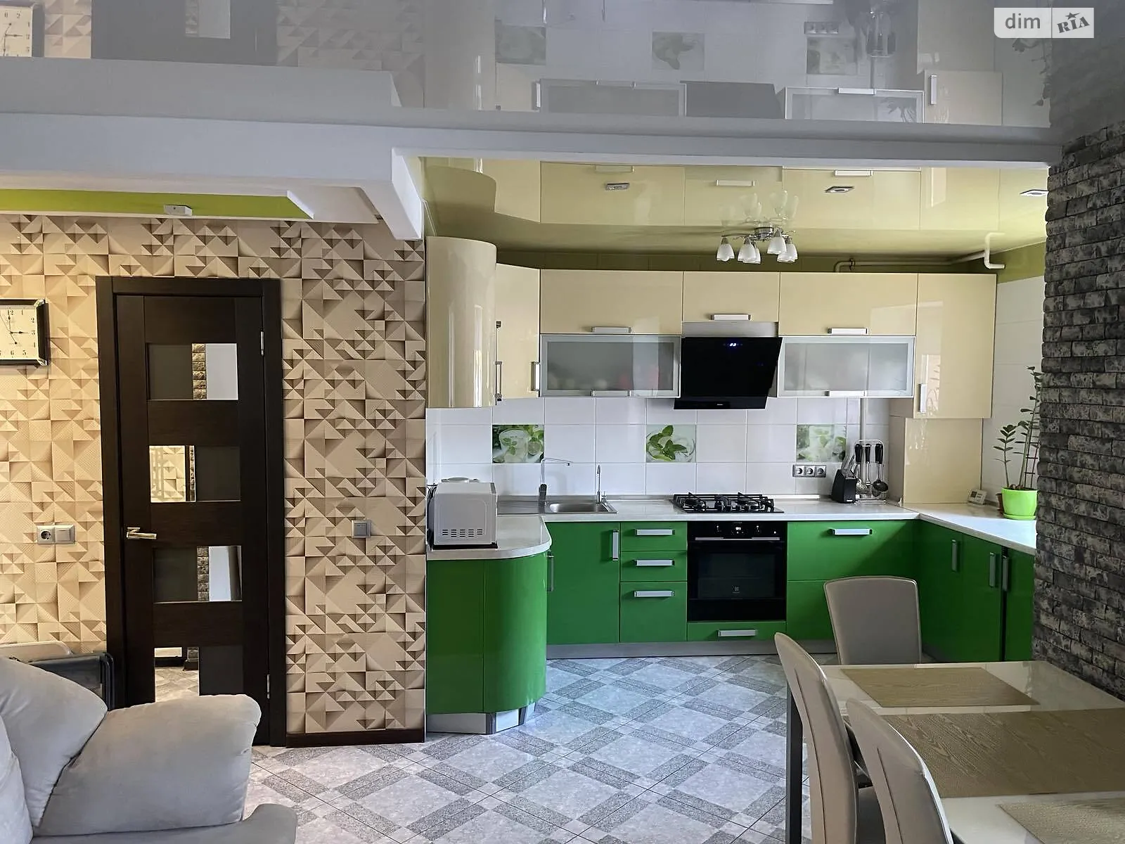 Продается 2-комнатная квартира 62.2 кв. м в Полтаве, ул. Кузьмы Скрябина(Курчатова) - фото 1