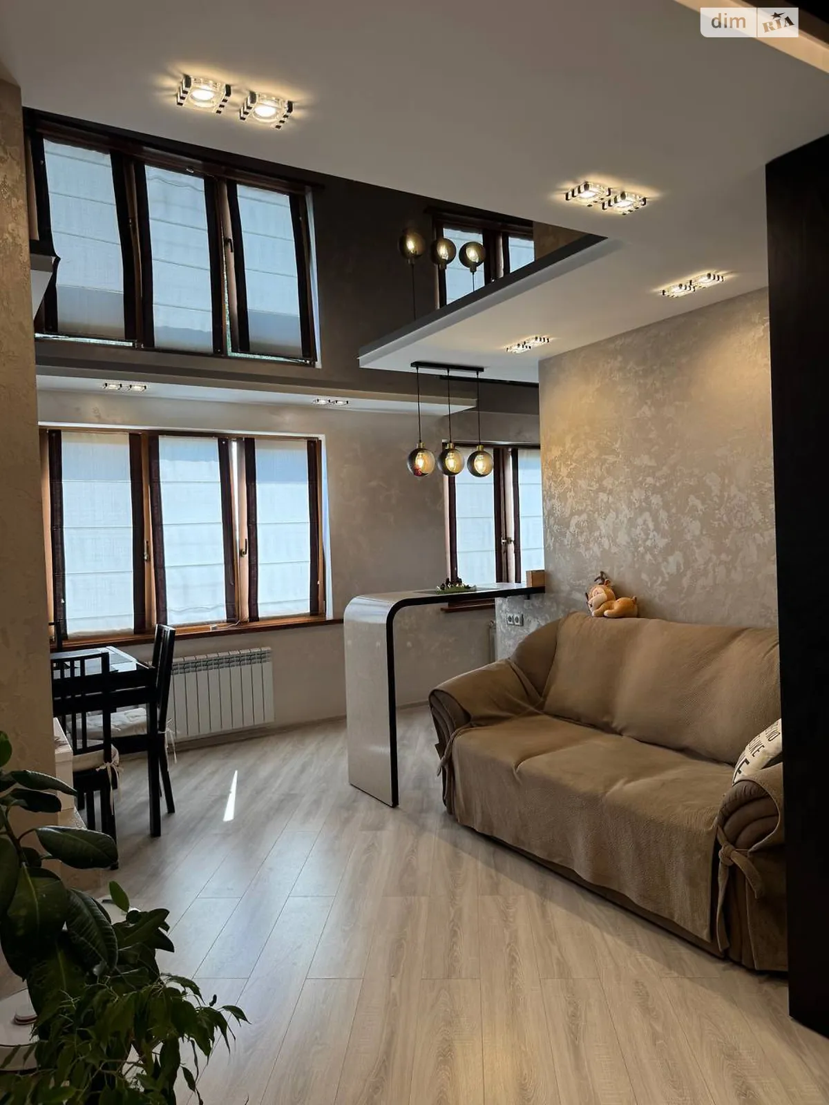 Продается 3-комнатная квартира 67.7 кв. м в Харькове, ул. Амосова, 5 - фото 1