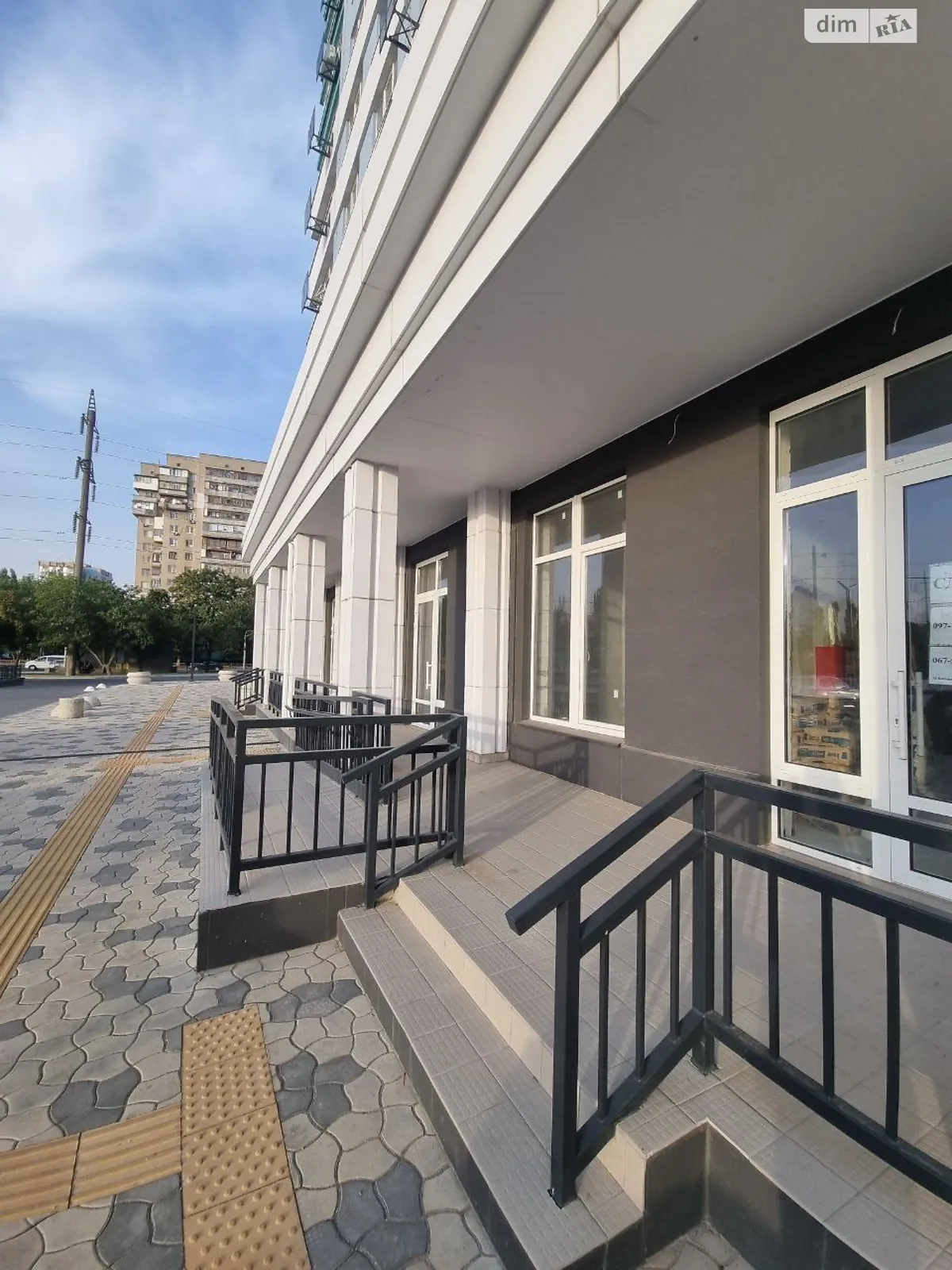Сдается в аренду помещения свободного назначения 50 кв. м в 1-этажном здании, цена: 600 $ - фото 1