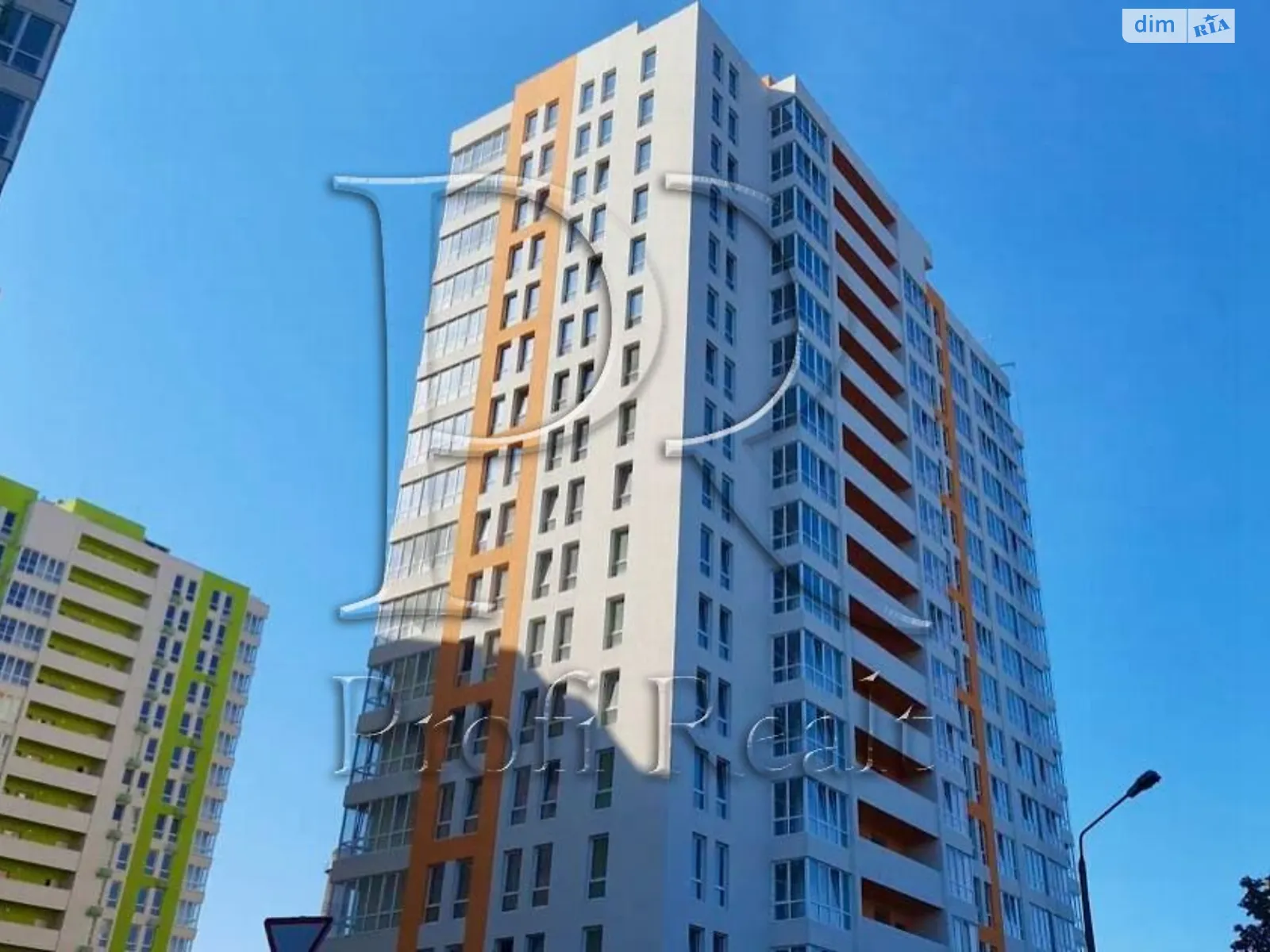 Продається 1-кімнатна квартира 46 кв. м у Києві, вул. Бердника Олеся, 1В - фото 1