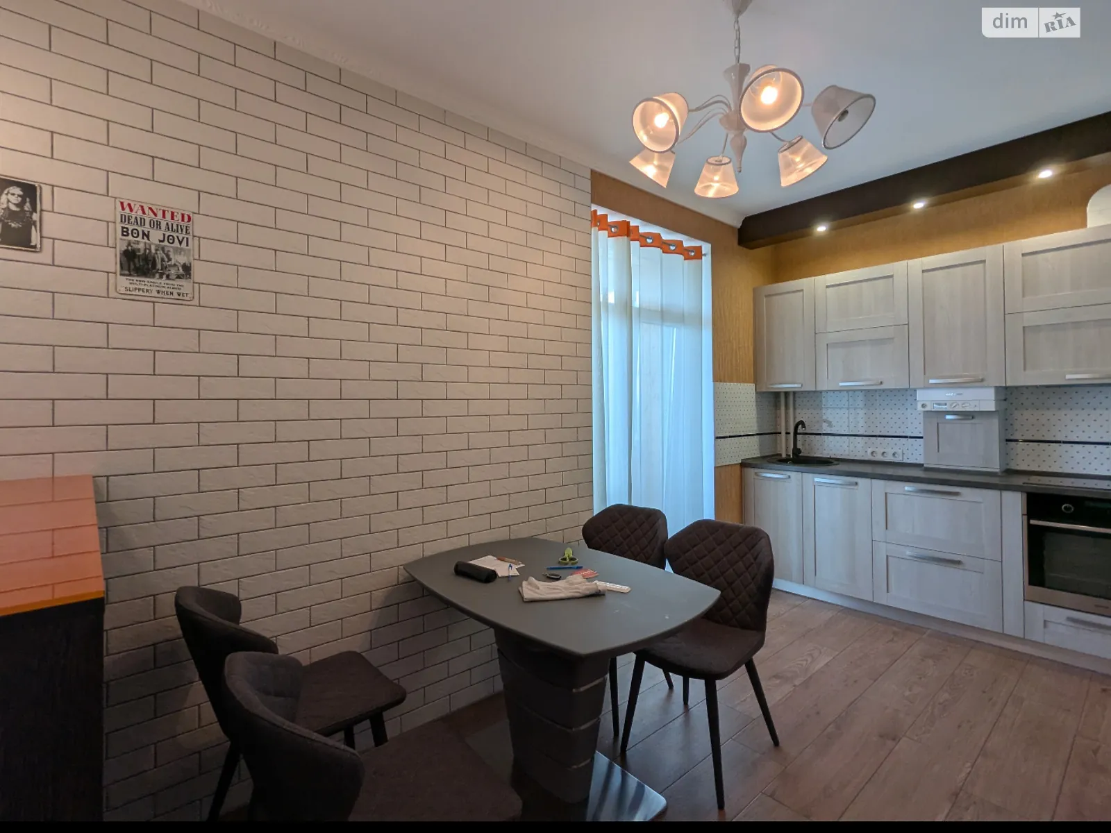 Продається 2-кімнатна квартира 72.3 кв. м у Харкові, вул. Верхня Гиївська, 89В - фото 1