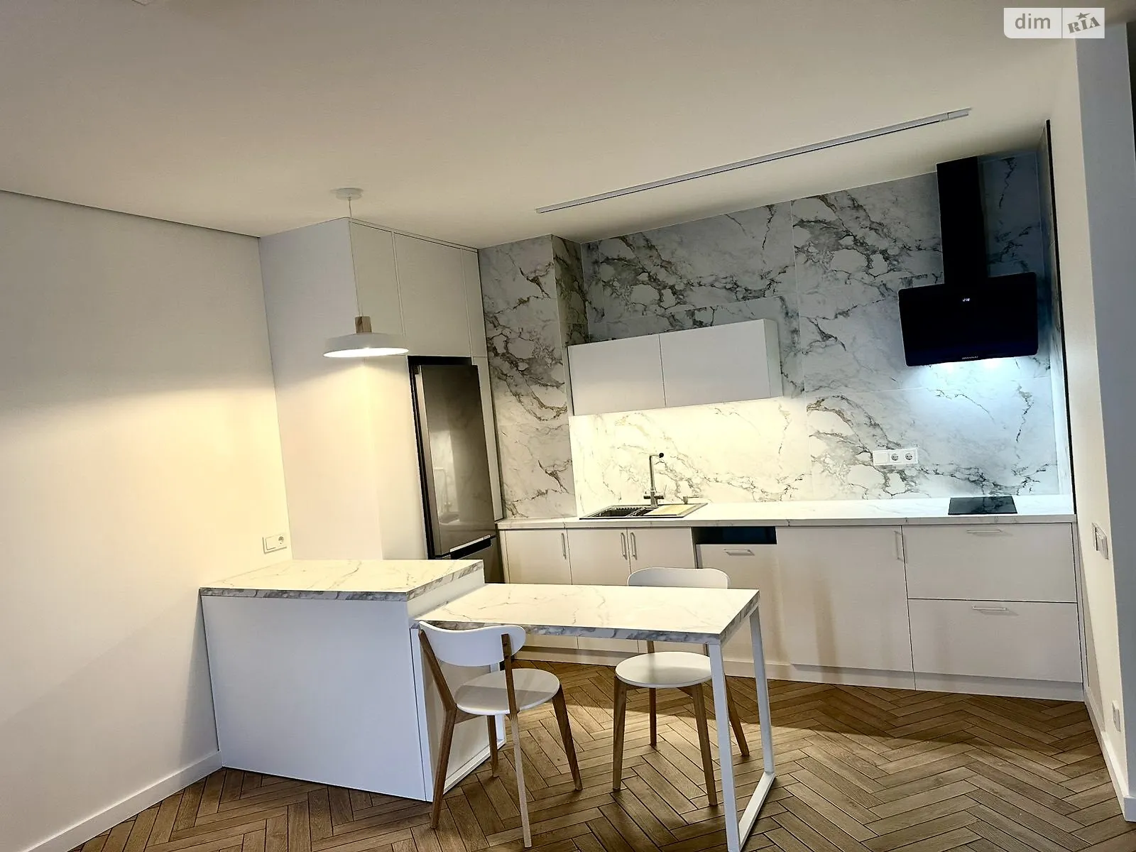 Продается 2-комнатная квартира 78 кв. м в Киеве, просп. Воздушных Сил(Воздухофлотский), 56 - фото 1