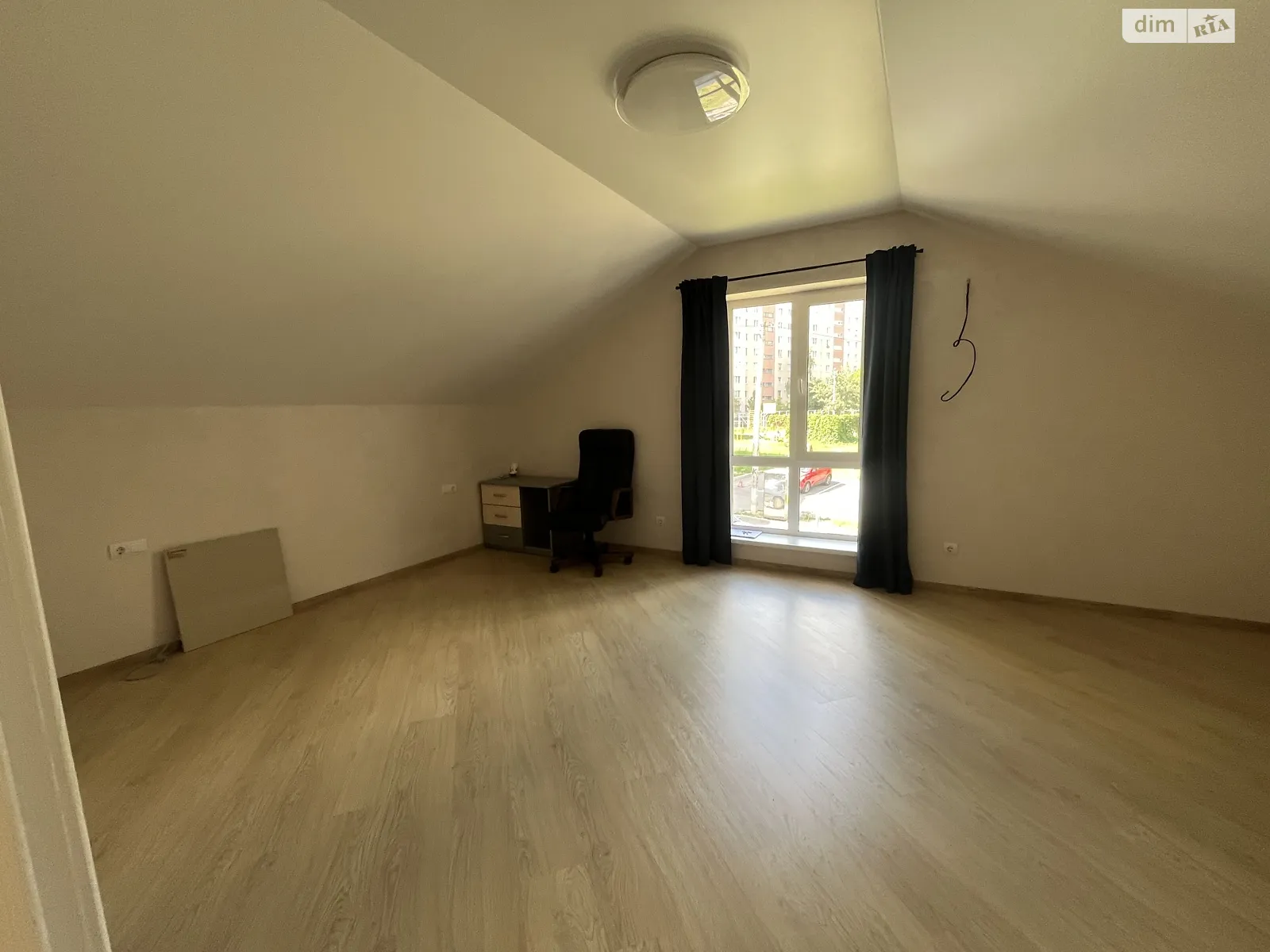 Сдается в аренду офис 190 кв. м в бизнес-центре, цена: 50000 грн - фото 1