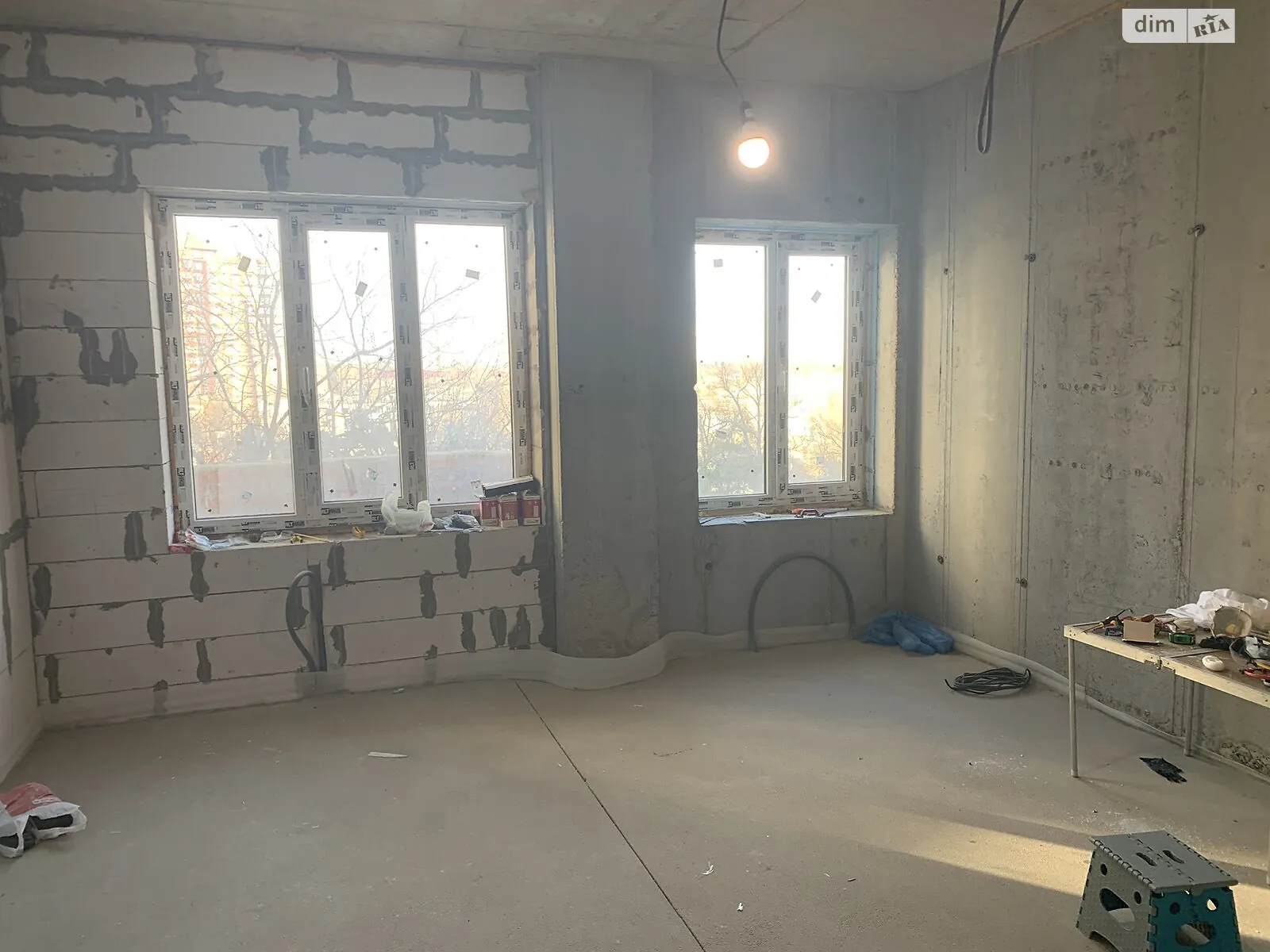 Продается 1-комнатная квартира 60 кв. м в Одессе, ул. Солнечная, 4Б - фото 1