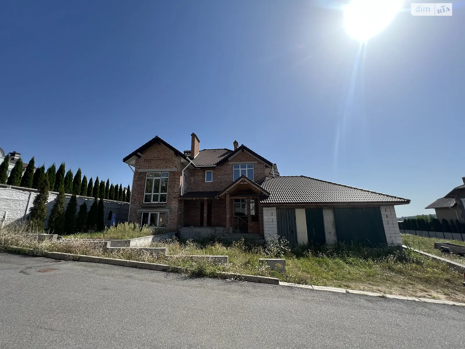 Продається будинок 3 поверховий 334 кв. м з верандою, цена: 185000 $ - фото 1