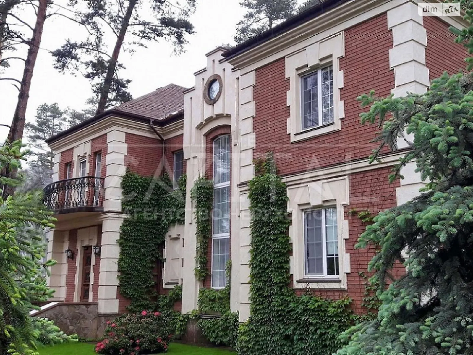Сдается в аренду дом на 2 этажа 400 кв. м с бассейном, цена: 5000 $ - фото 1