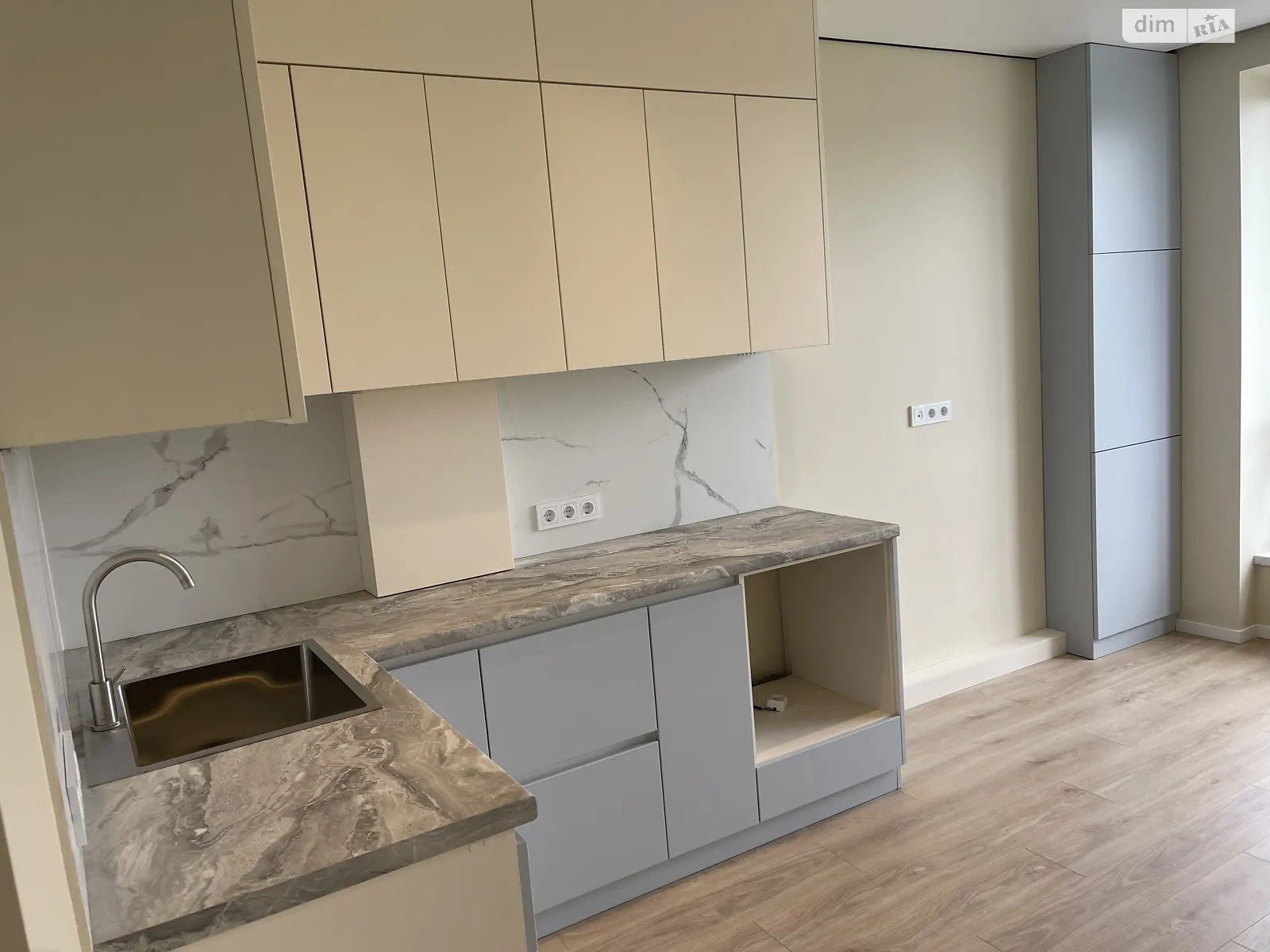 Продается 1-комнатная квартира 40 кв. м в Ирпене, ул. Соборная(ІІІ Интернационала), 2К/45 - фото 1